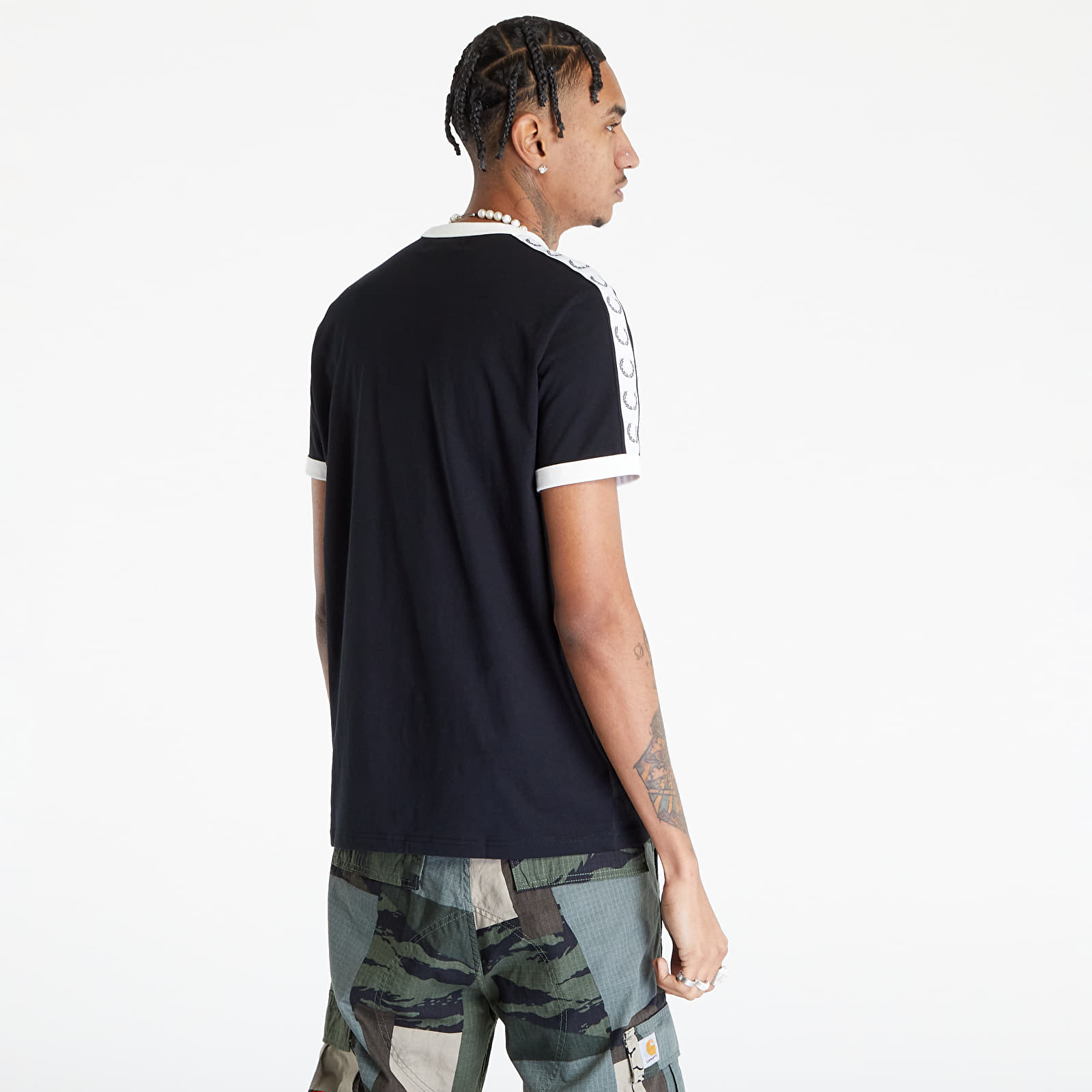 T-shirts FRED PERRY Taped Ringer T-shirt Black
