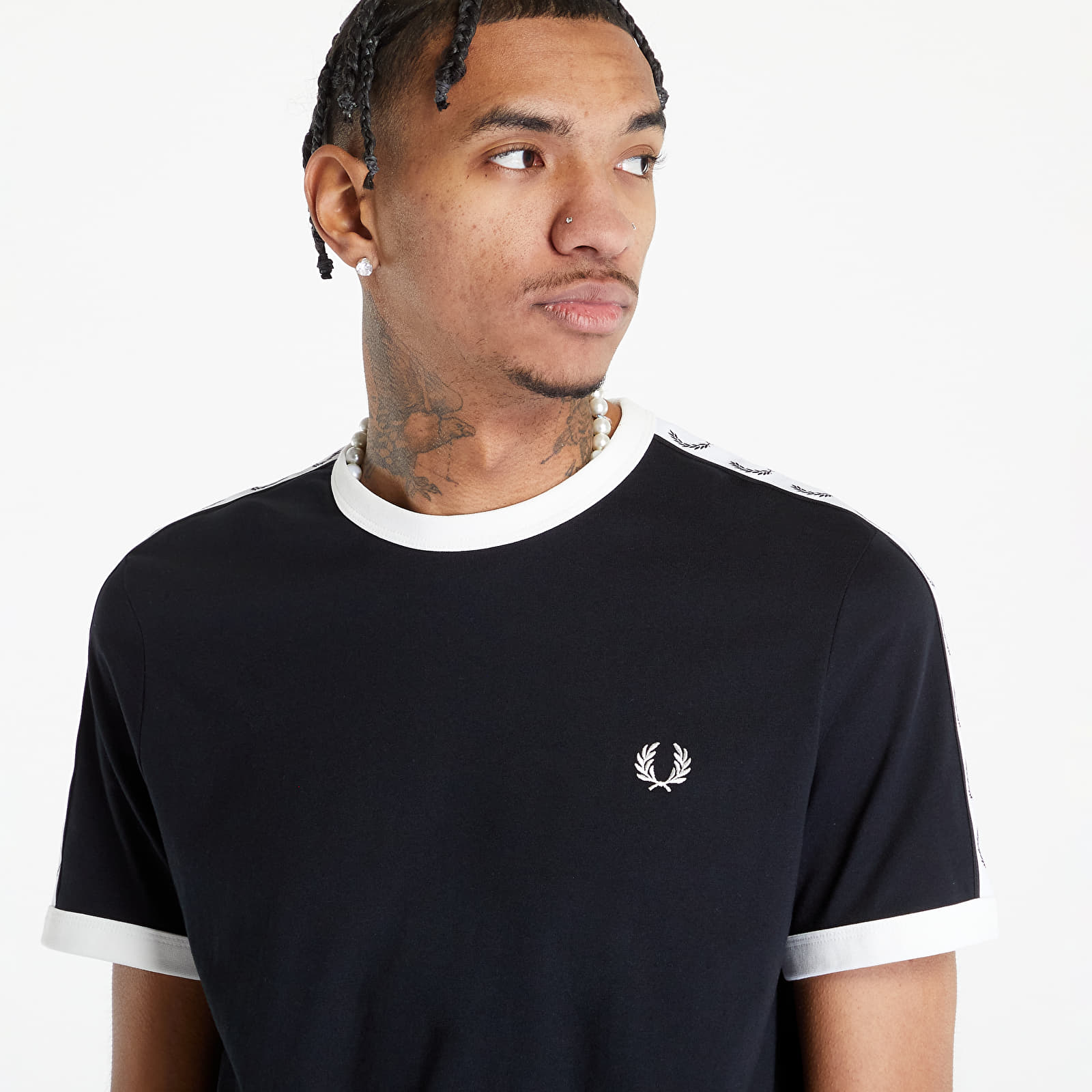 T-shirts FRED PERRY Taped Ringer T-shirt Black