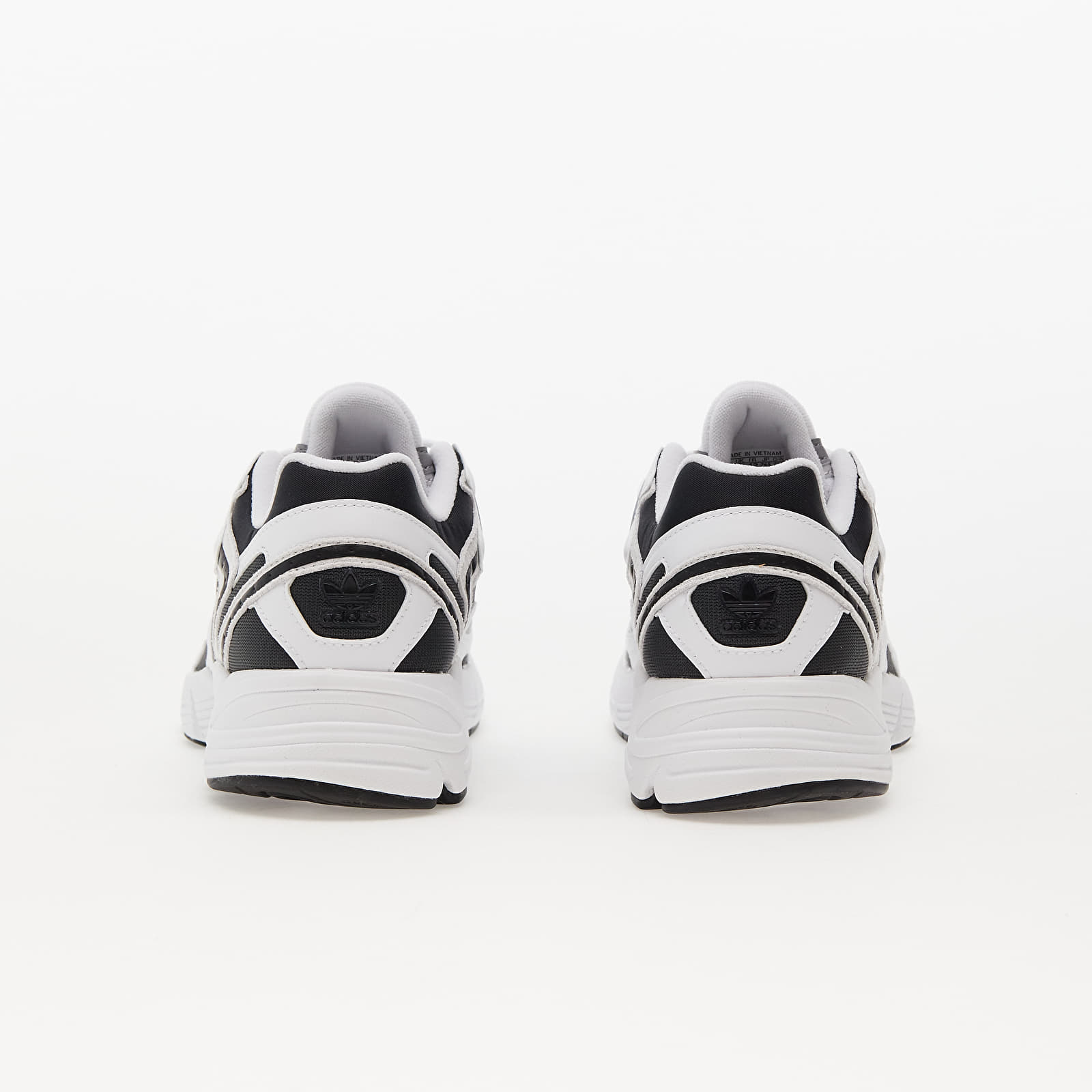 Women's sneakers and shoes adidas Originals Astir W Ftw White/ Core Black/ Grey One