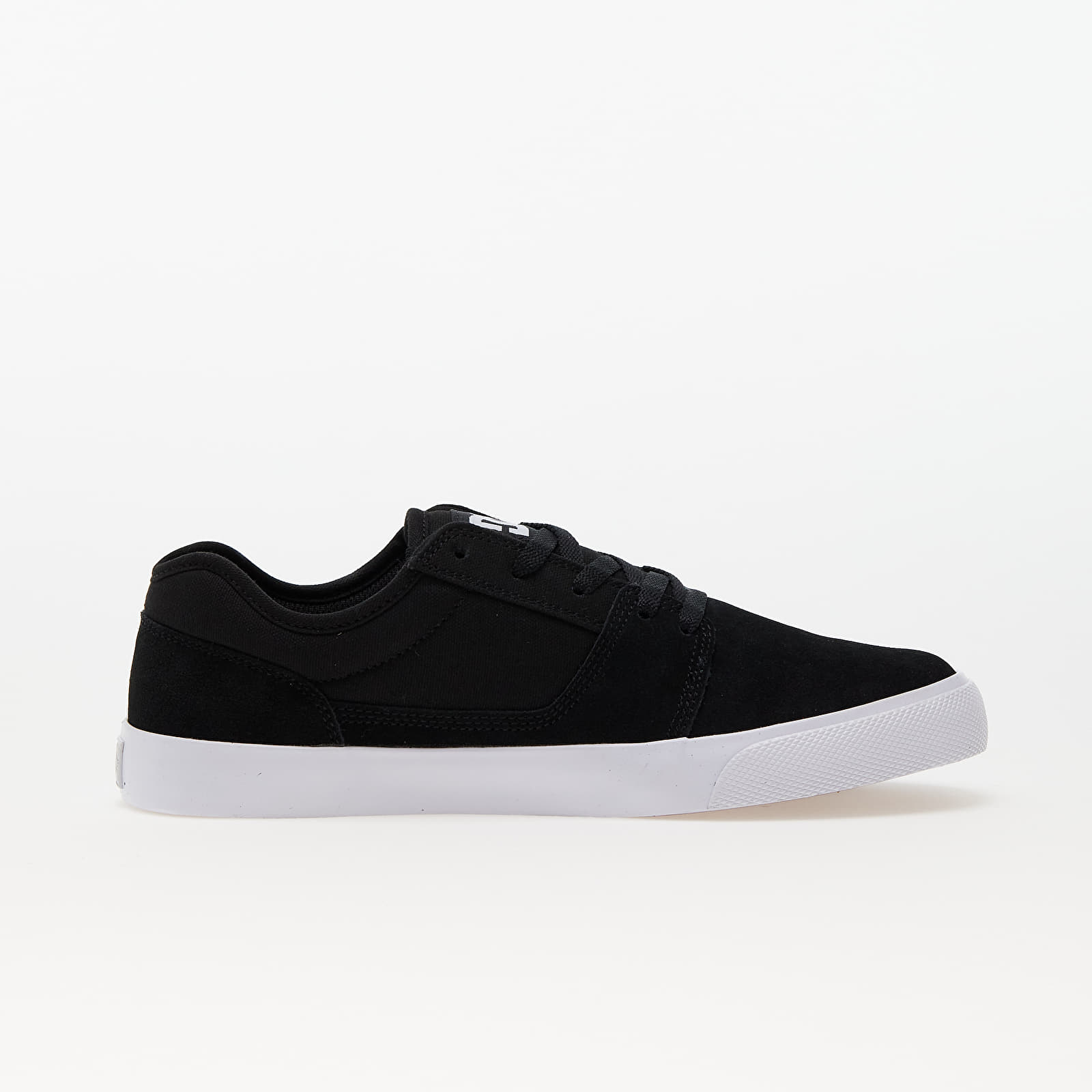 Dc tonik hotsell black sneakers
