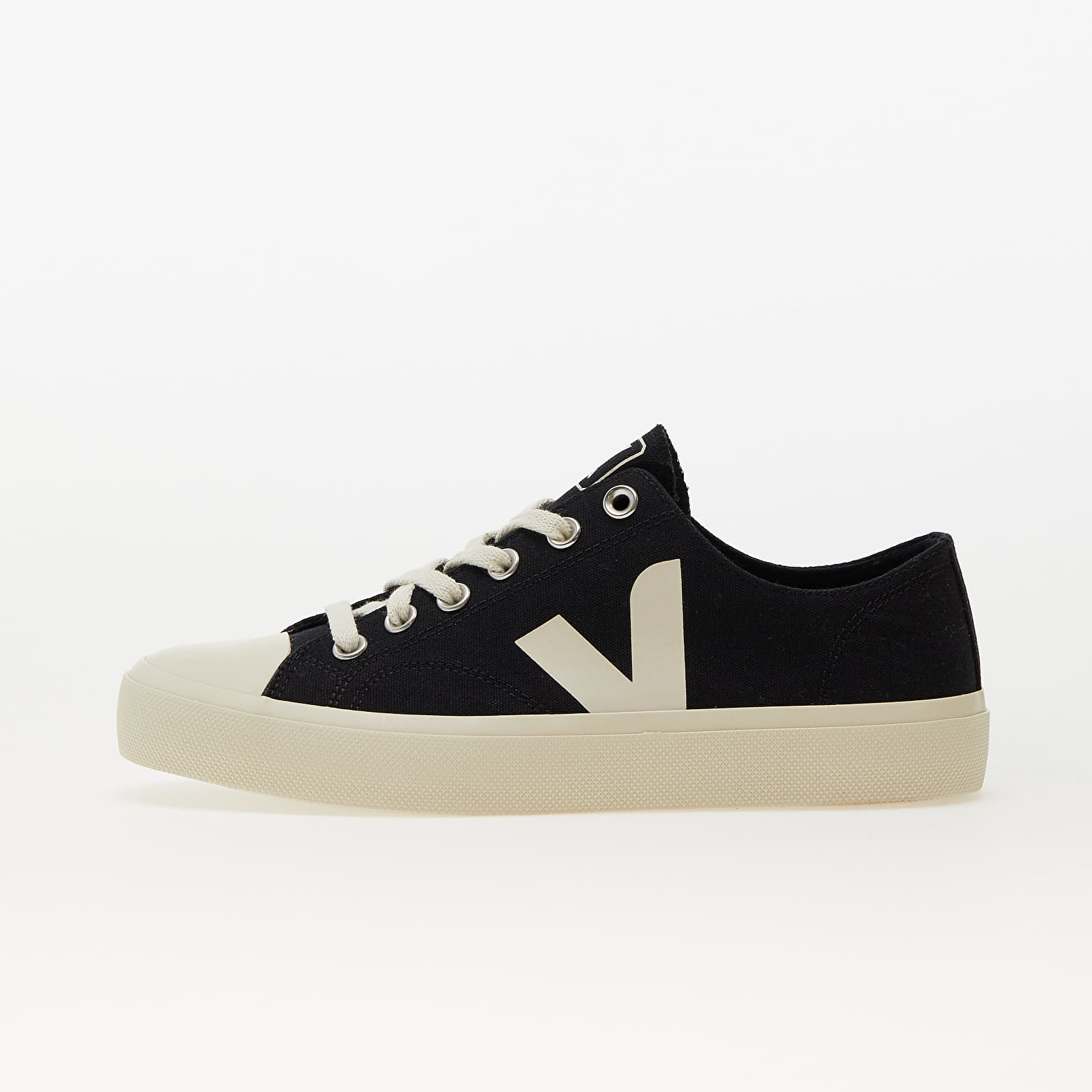 Women's sneakers and shoes Veja Wata II Low Canvas W Black/ Pierre