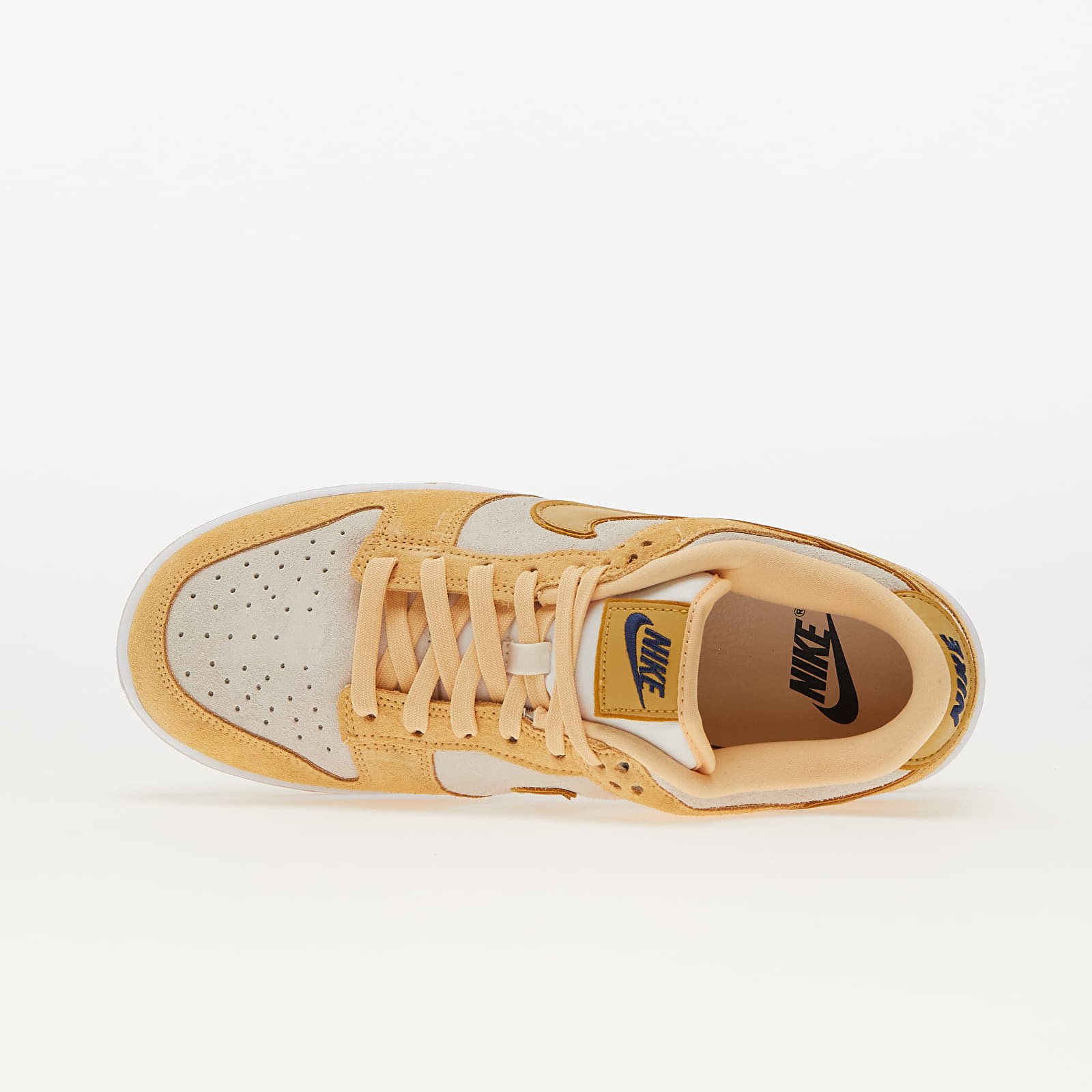 Sneakers und Schuhe für Frauen Nike W Dunk Low LX Celestial Gold/ Wheat Gold-Sail