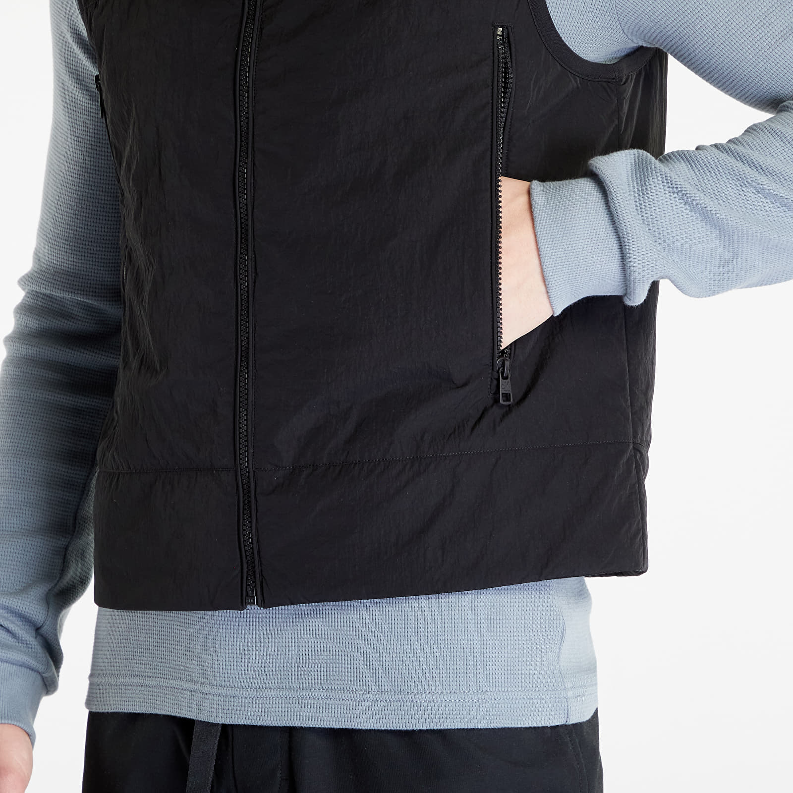 Vesty CALVIN KLEIN JEANS Badge Crinkle Nylon Vest Black