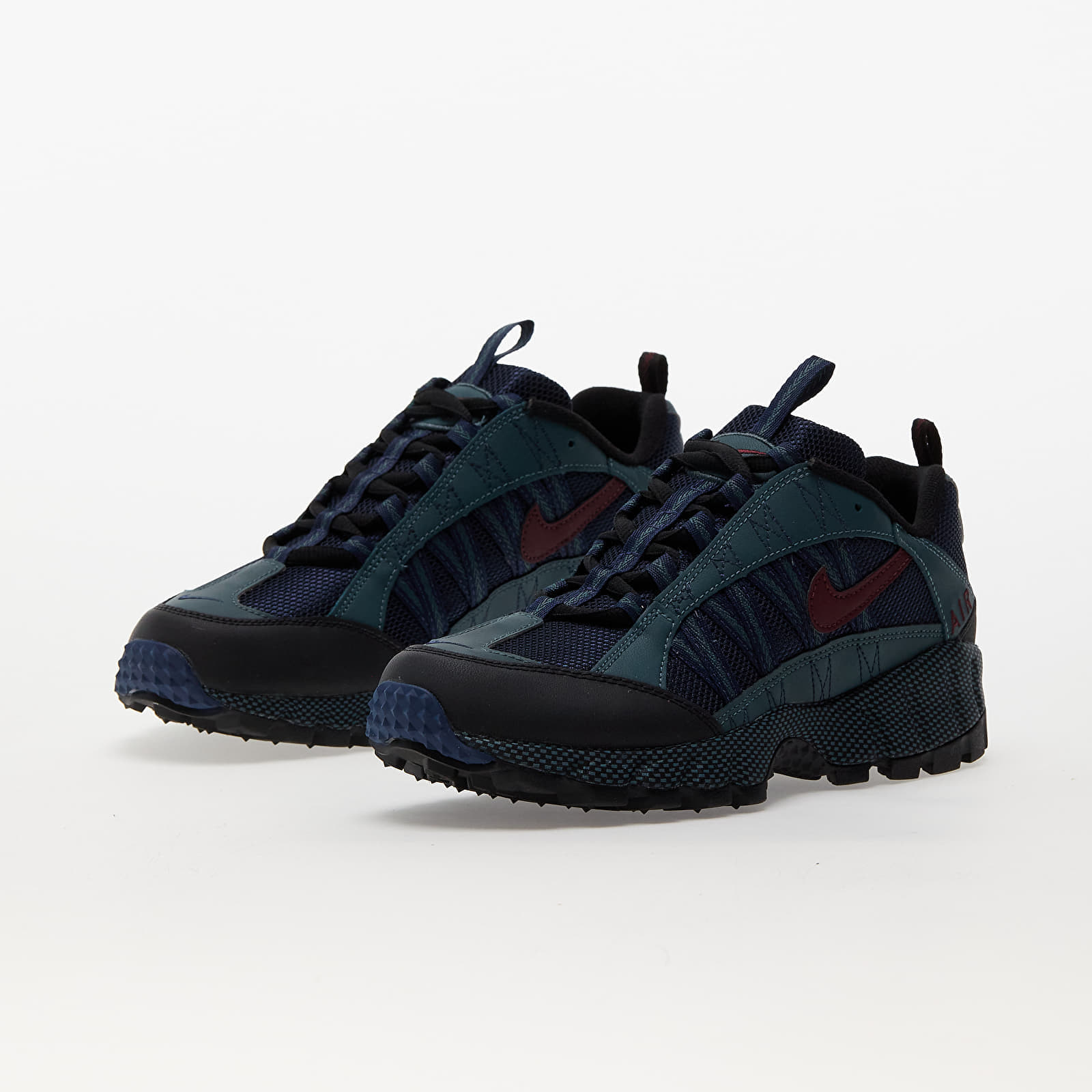 Scarpe e scarpe da ginnastica da uomo Nike Air Humara Silver Desert Bronze Midnight Navy Black Queens