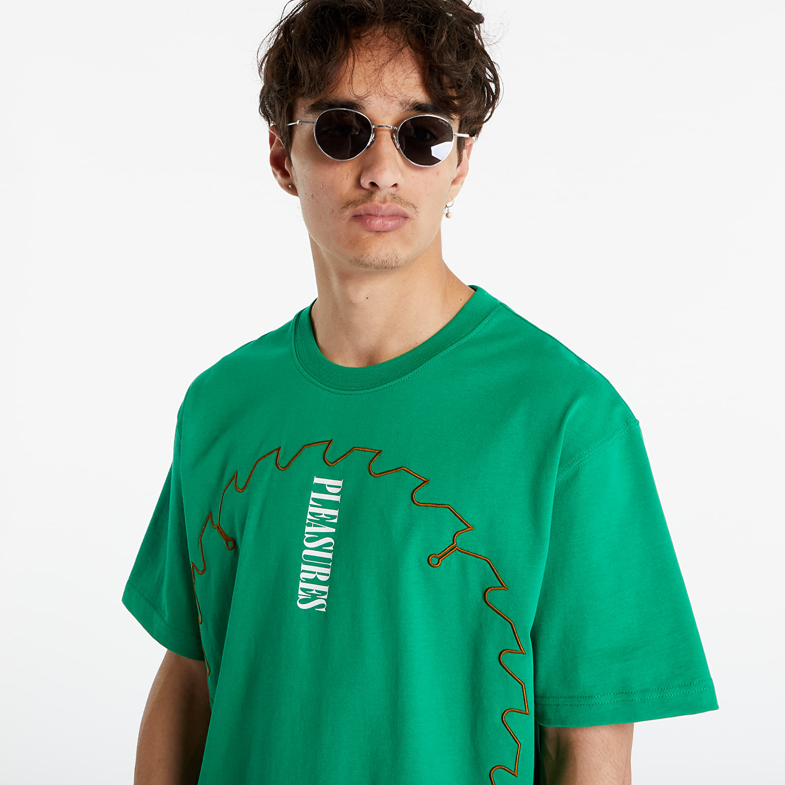 T-shirts PLEASURES Saw Heavyweight T-Shirt Green