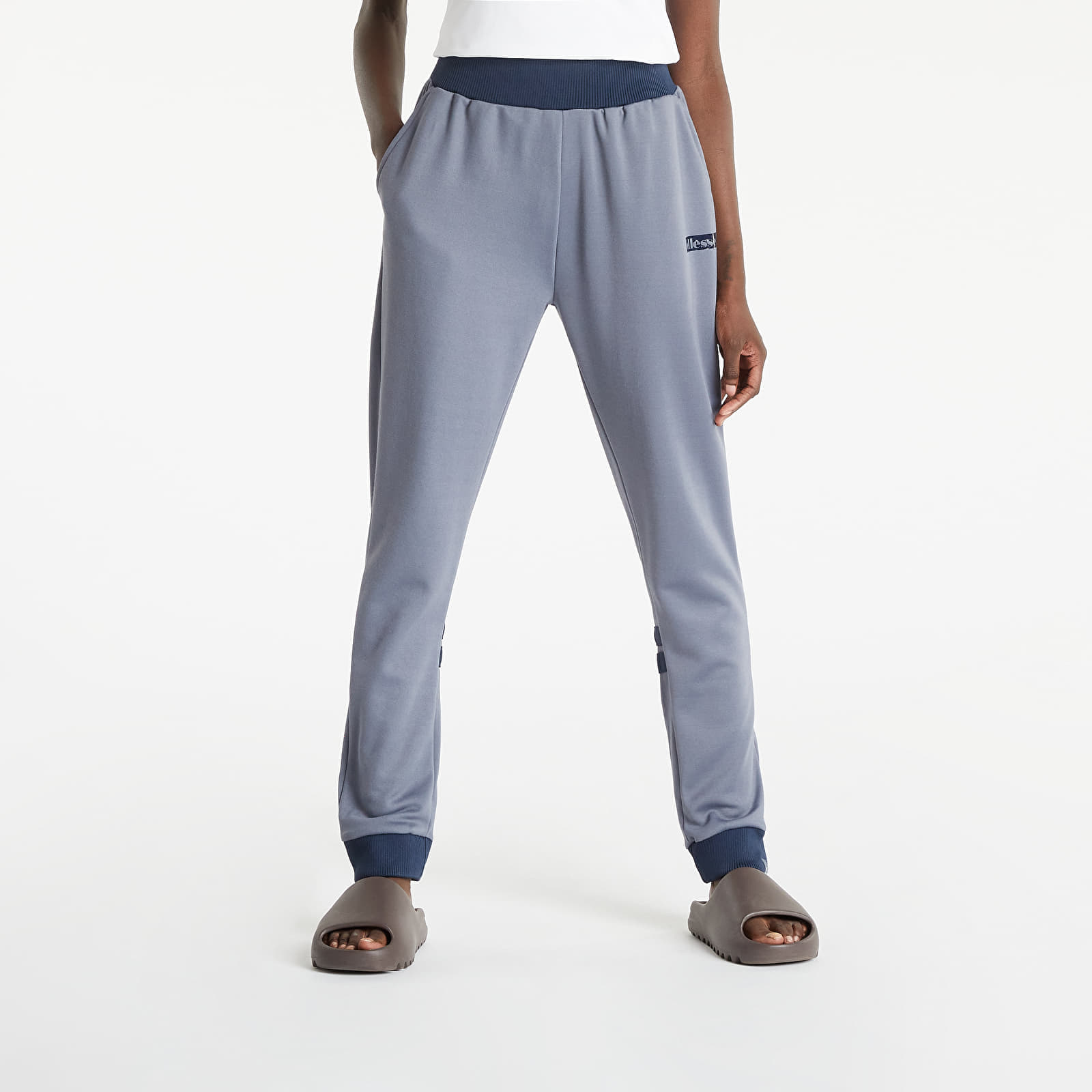 Pantalon de survetement ellesse Cater Track Pant Grey Queens
