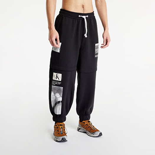 Sweatpants CALVIN KLEIN JEANS Multi Landscape Grap Knit Pants Black Queens