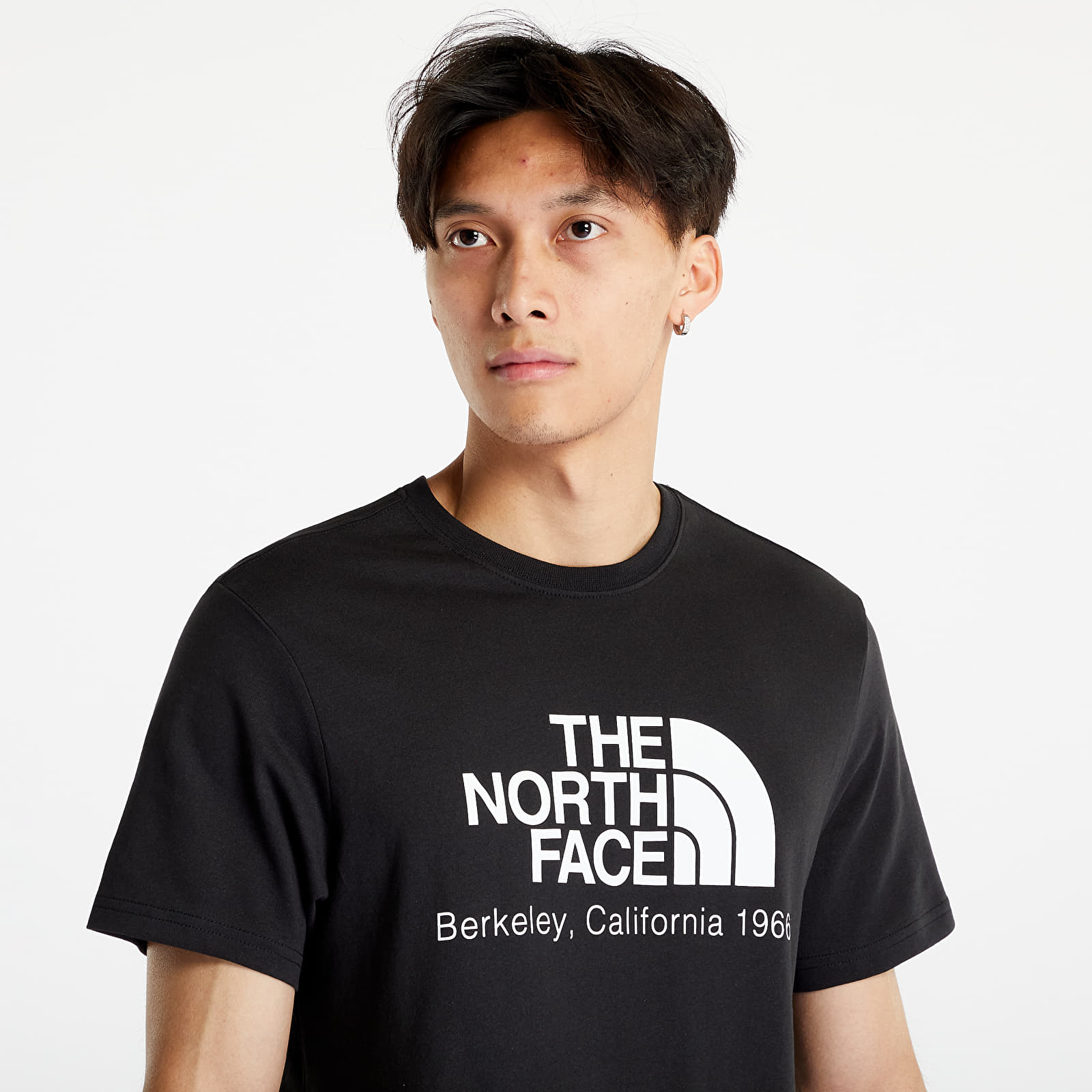   Μπλούζες The North Face Berkeley California Tee- In Scrap Mat TNF Black