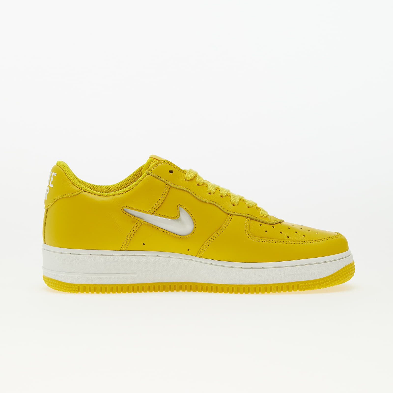 Men's sneakers and shoes Nike Air Force 1 Low Retro Speed Yellow/ Summit White-Speed Yellow