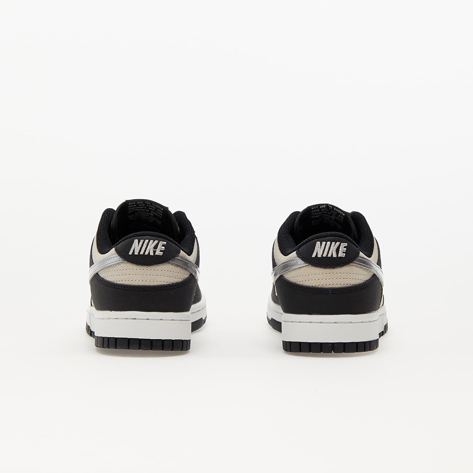 Zapatillas Hombre Nike W Dunk Lown Light Bone/ Metallic Silver-Black