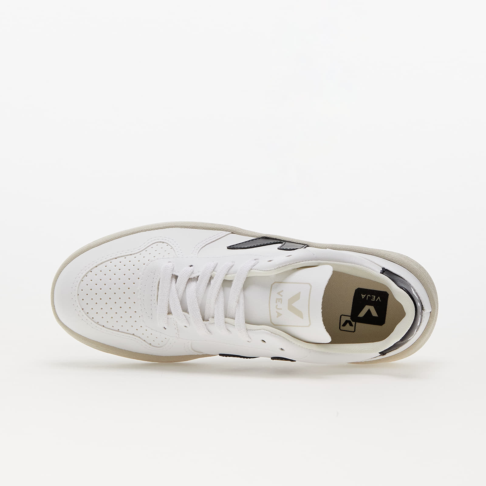 Women's sneakers and shoes Veja V-10 CWL W White/ Black