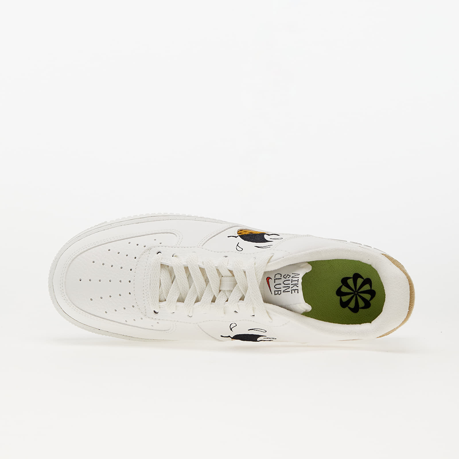 Adidași și pantofi pentru bărbați Nike Air Force 1 '07 LV8 Nn Sail/ Sanded Gold-Black-Wheat Grass
