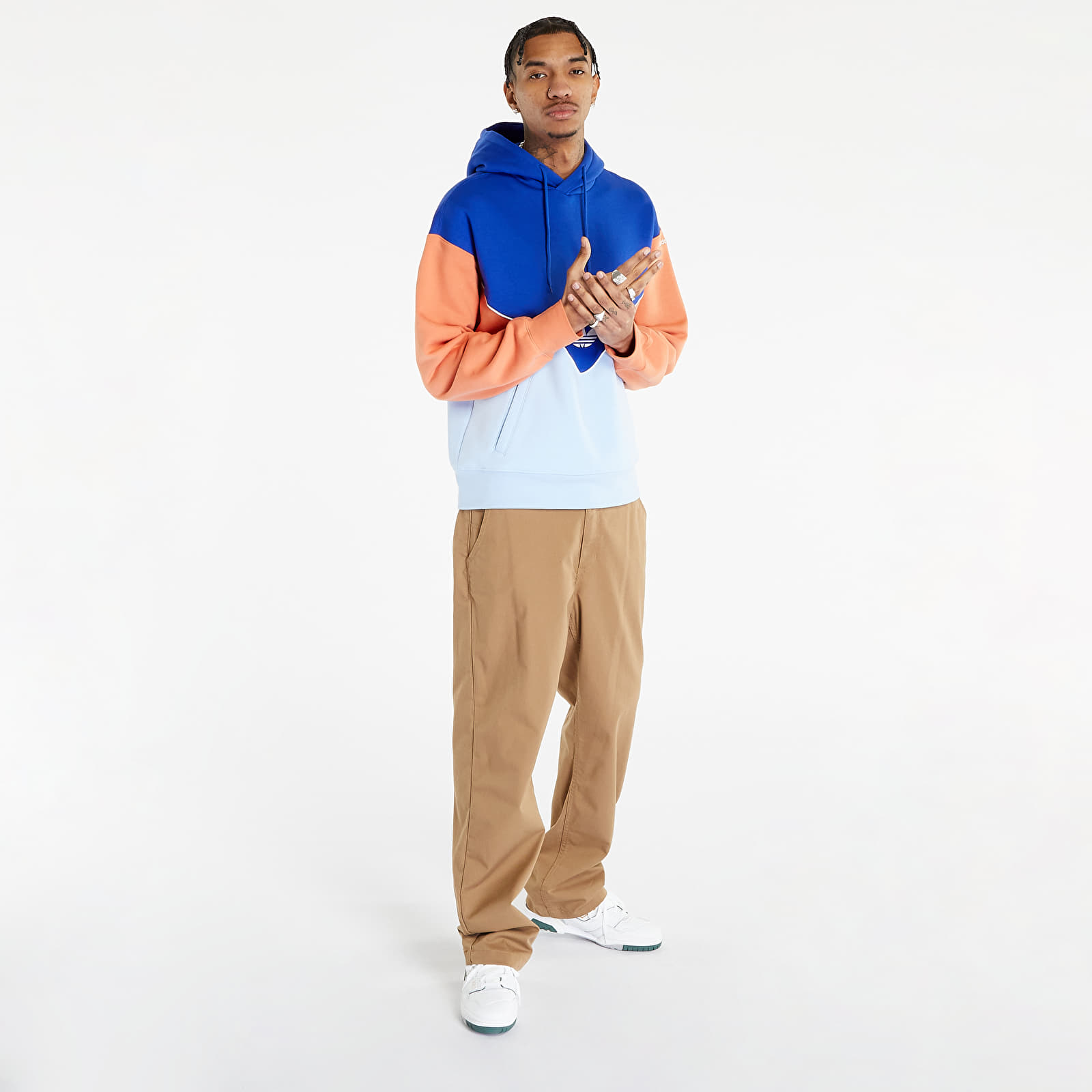 too tiny Yeezy slides and a Louis Vuitton suit - adidas Originals Adicolor  Seasonal Archive Half - Zip Crew Sweatshirt Semi Lucid Blue / White HR8941