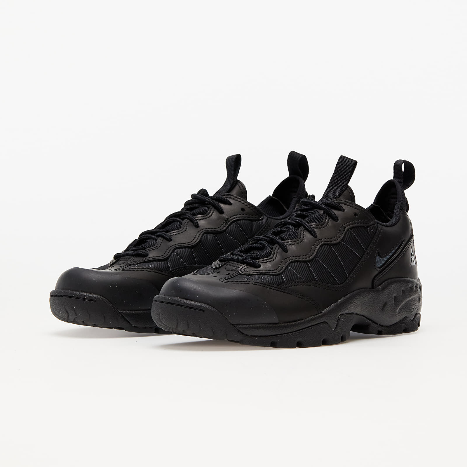 Vīriešu čības un apavi Nike ACG Air Mada Black/ Anthracite