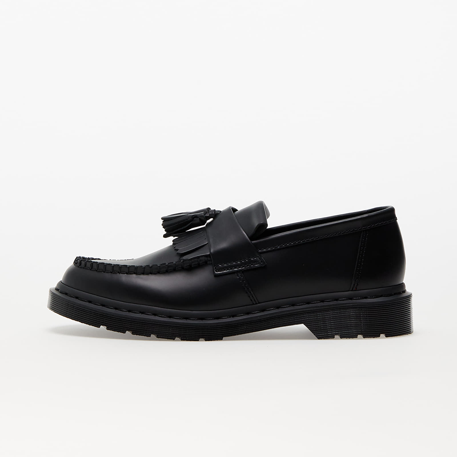 Baskets et chaussures pour hommes Dr. Martens Adrian Mono Tassel Loafer Black Smooth