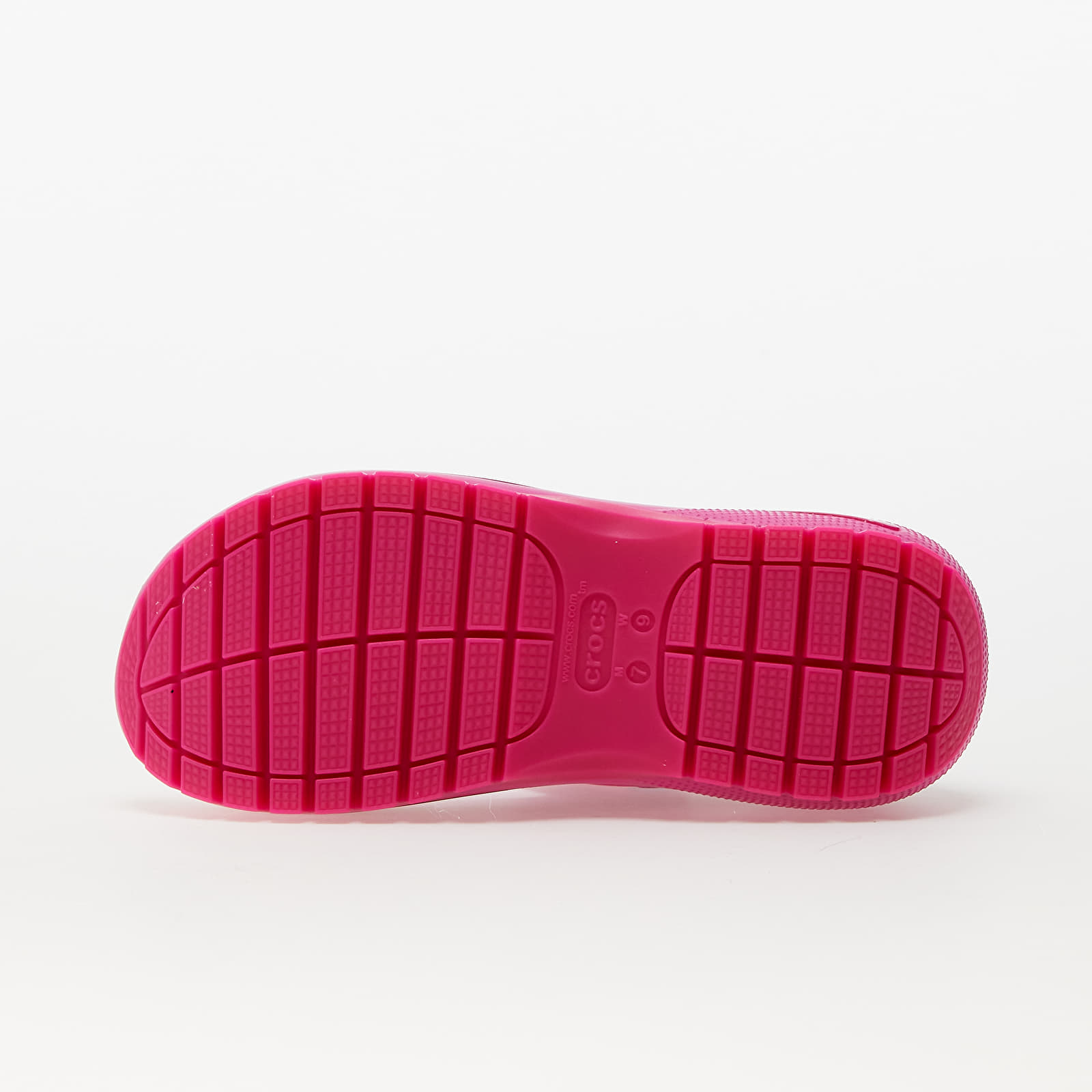 Men's sneakers and shoes Crocs Classic Mega Crush Sandal Juice