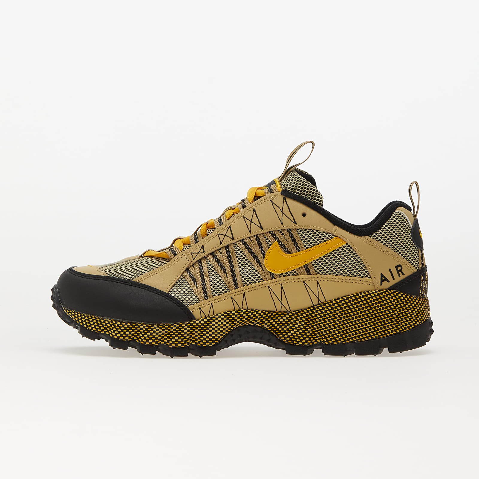 Turnschuhe und Schuhe für Männer Nike Air Humara Wheat Grass/ Yellow Ochre-Black