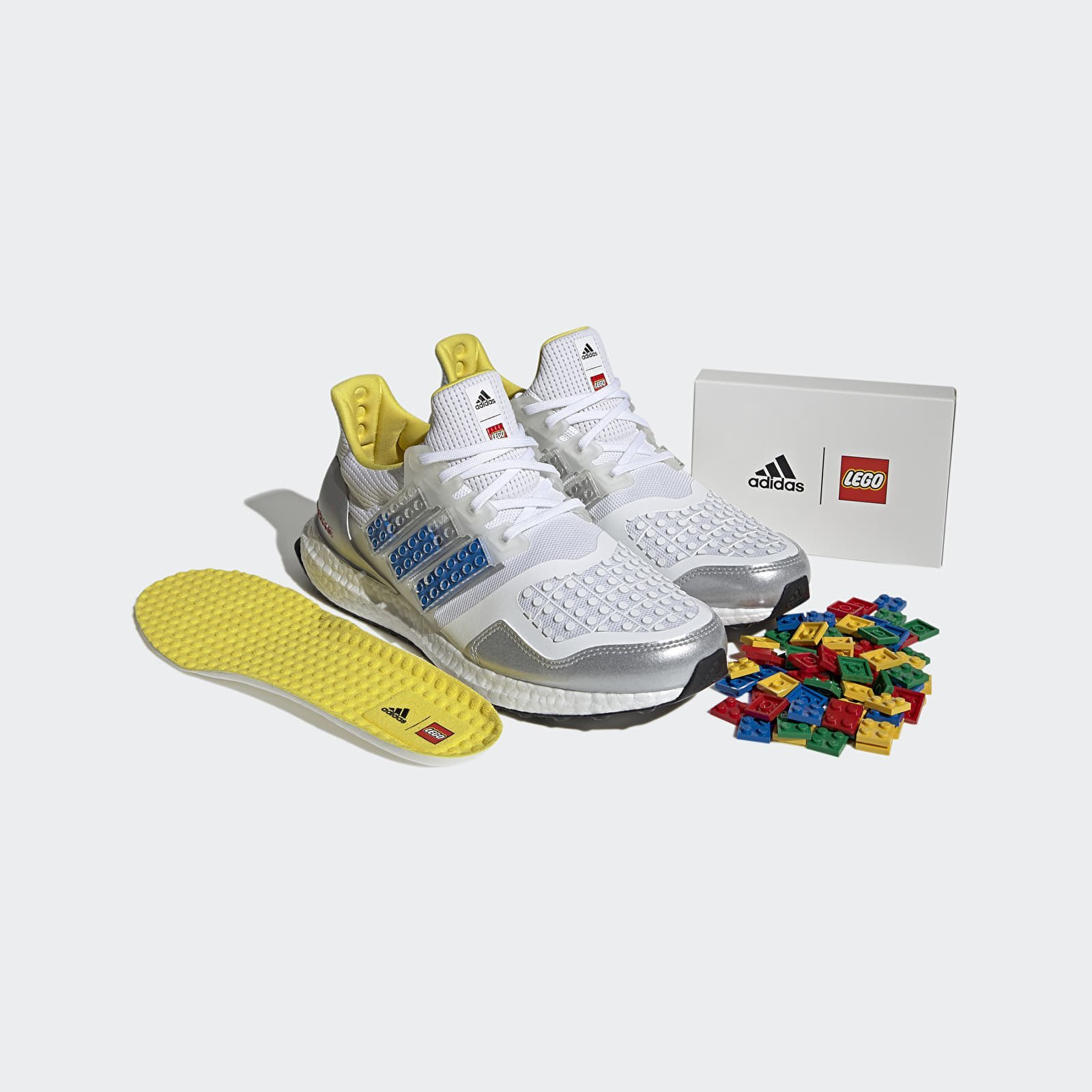 Men's sneakers and shoes adidas Performance x Lego UltraBOOST DNA Ftw White/ Ftw White/ Shock Blue
