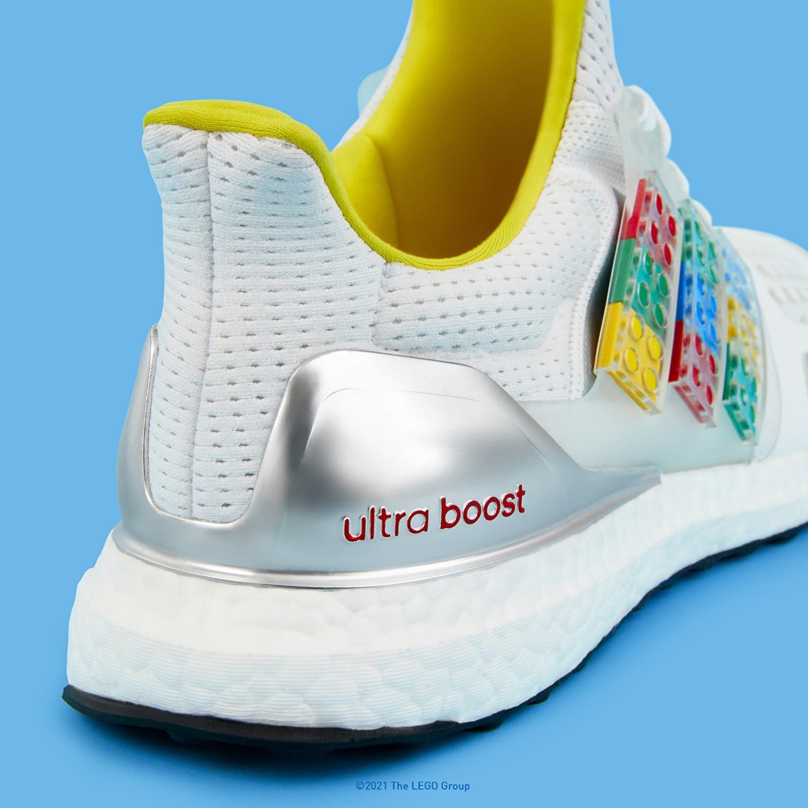 Men's sneakers and shoes adidas Performance x Lego UltraBOOST DNA Ftw White/ Ftw White/ Shock Blue