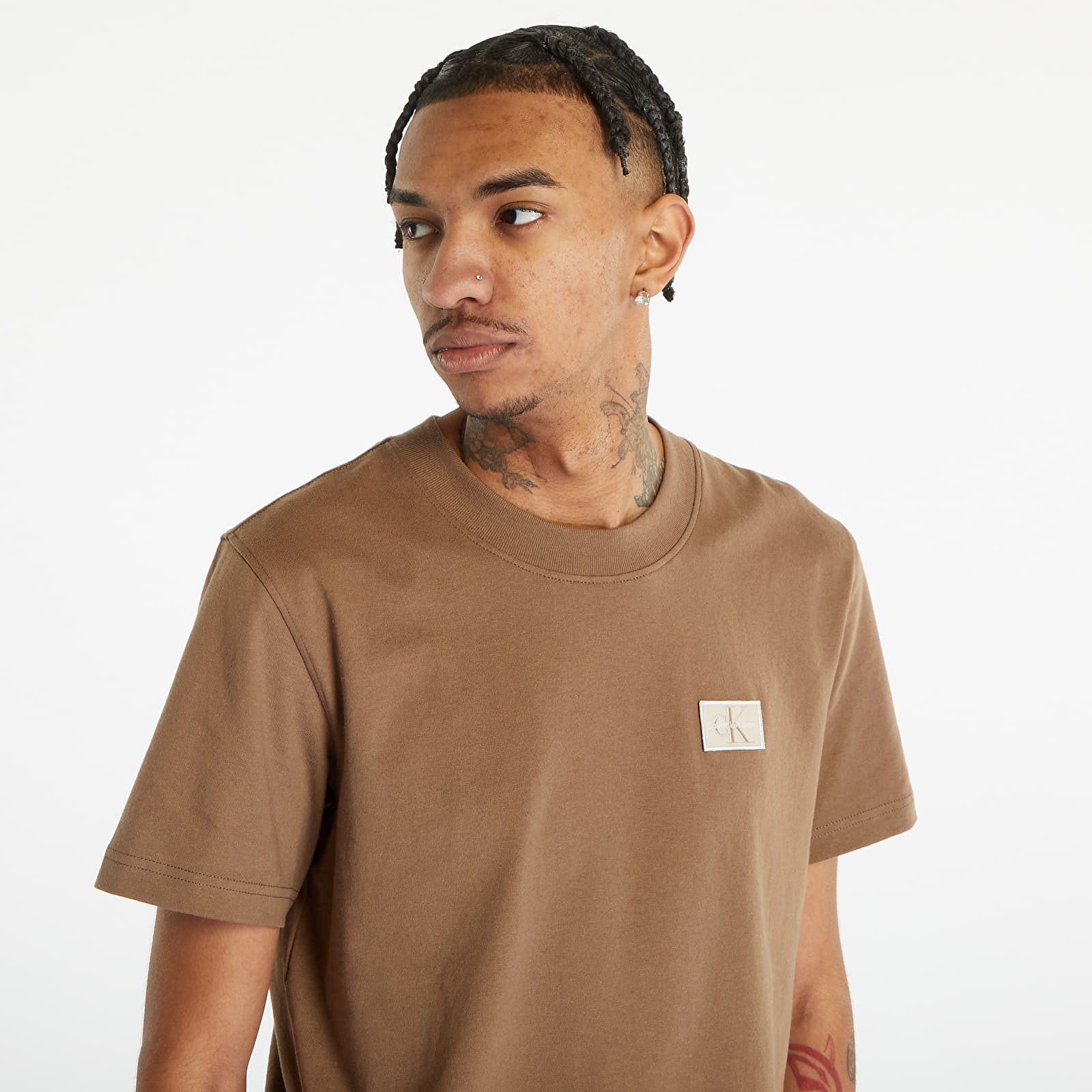 T-särgid CALVIN KLEIN JEANS Shrunken Badge Tee Shitake