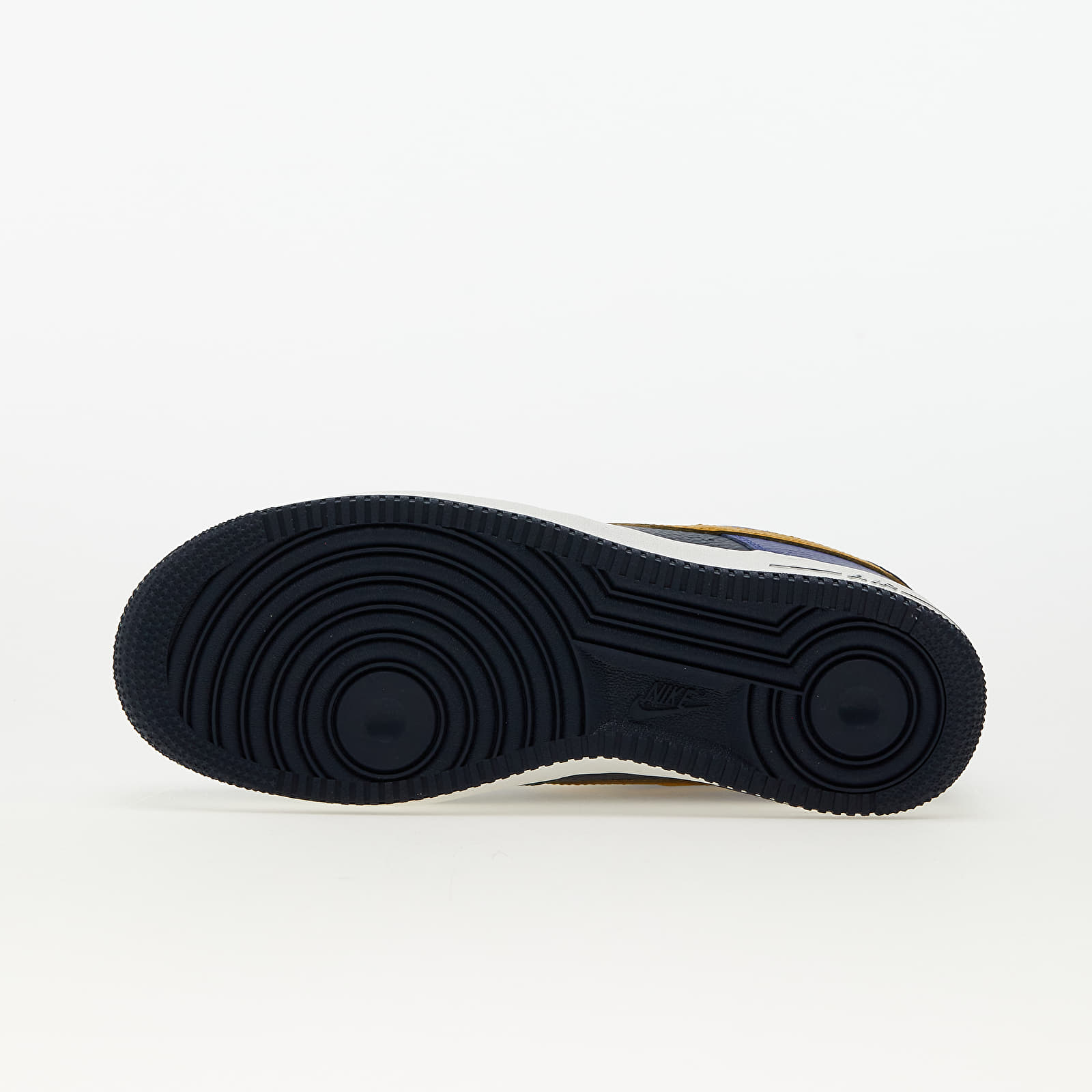 Chaussures et baskets femme Nike W Air Force 1 '07 LX Gorge Green/ Gold Suede-Obsidian
