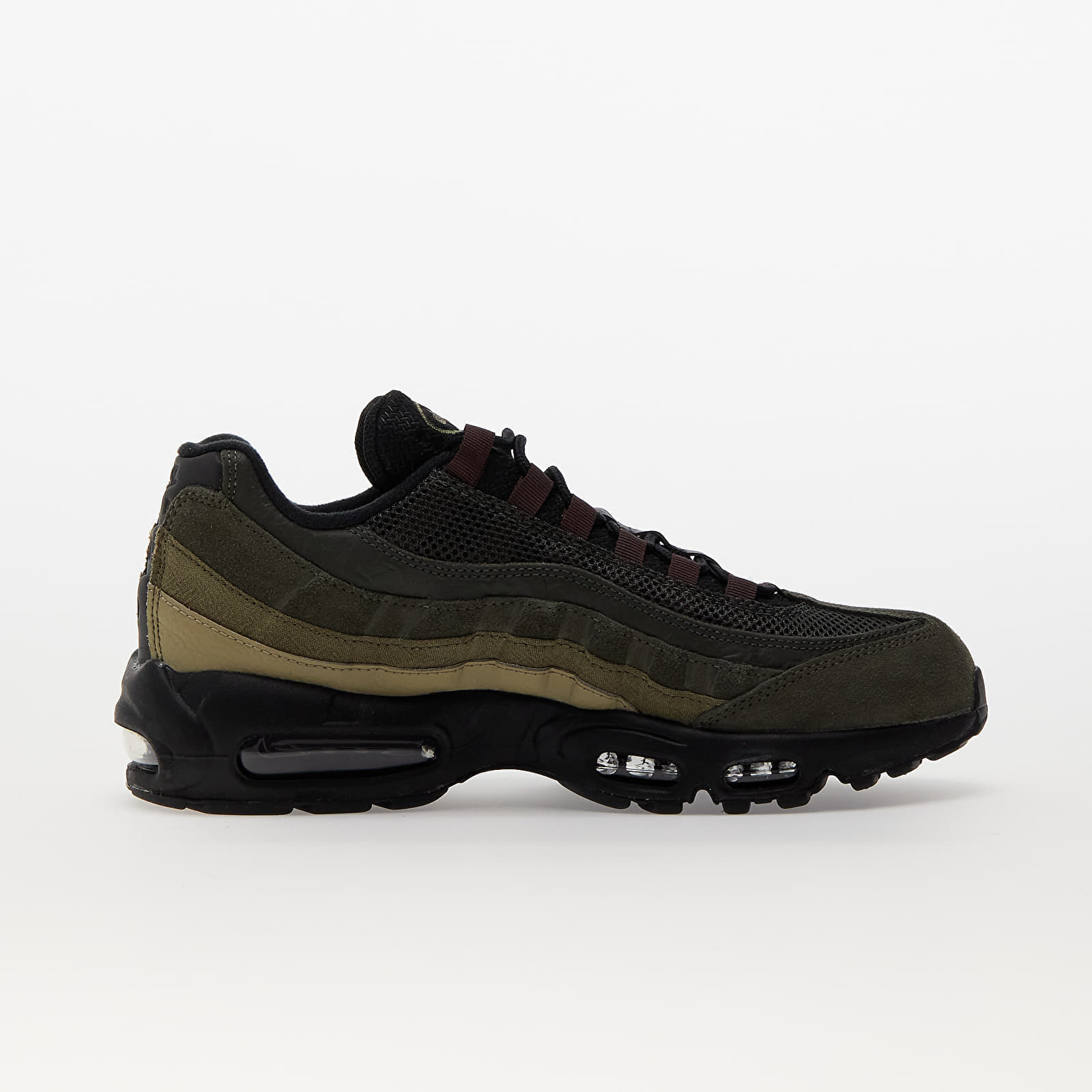 Zapatillas y zapatos de hombre Nike Air Max 95 Black/ Earth-Sequoia-Cargo Khaki