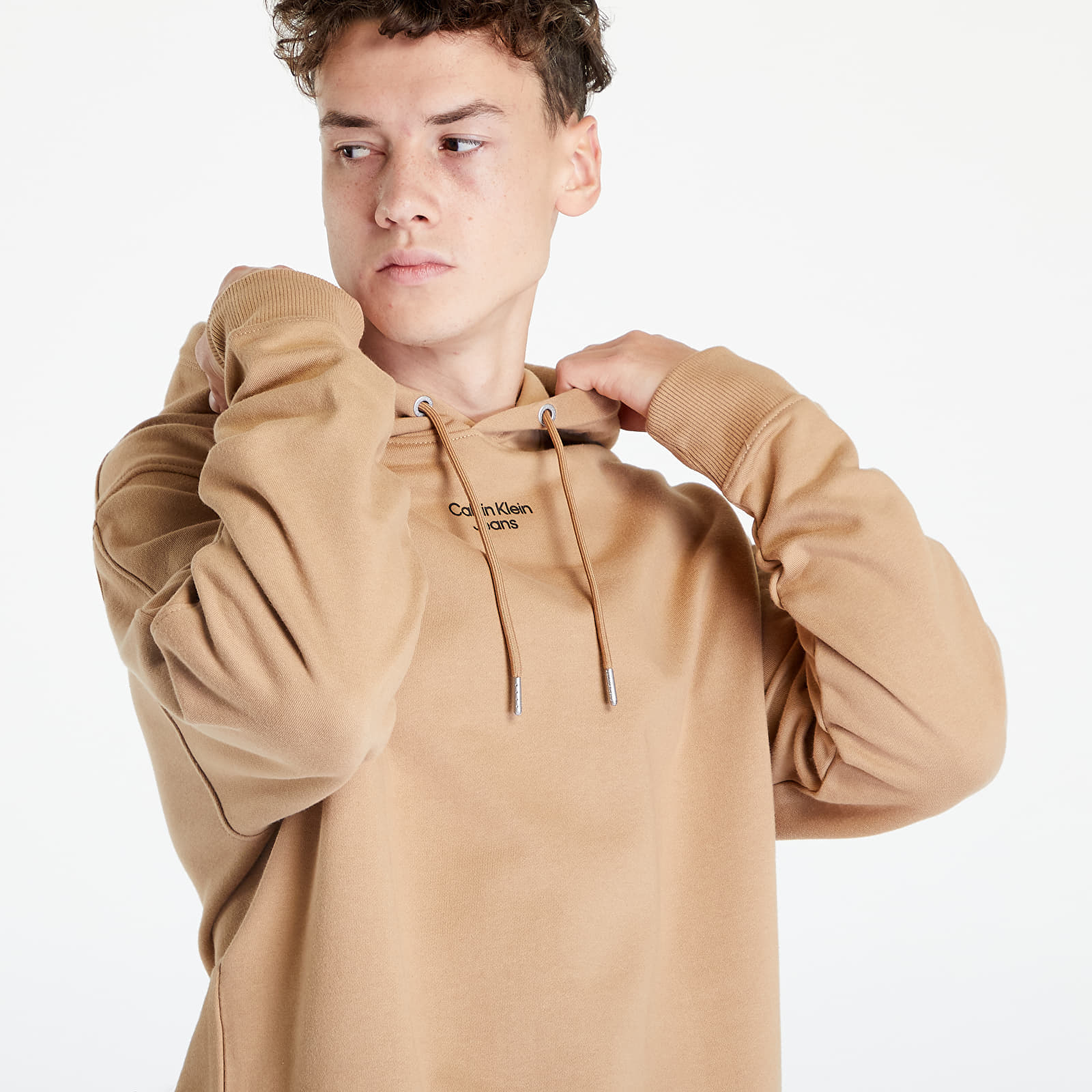 Mikinas ar kapuci un sporta krekli Calvin Klein Jeans Stacked Logo Hoodie Timeless Camel