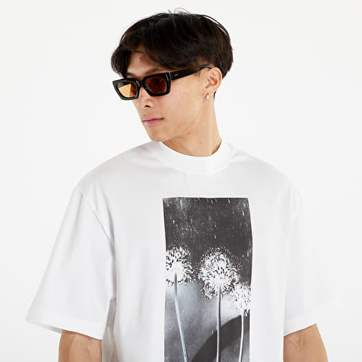 Calvin klein graphic t shirts store
