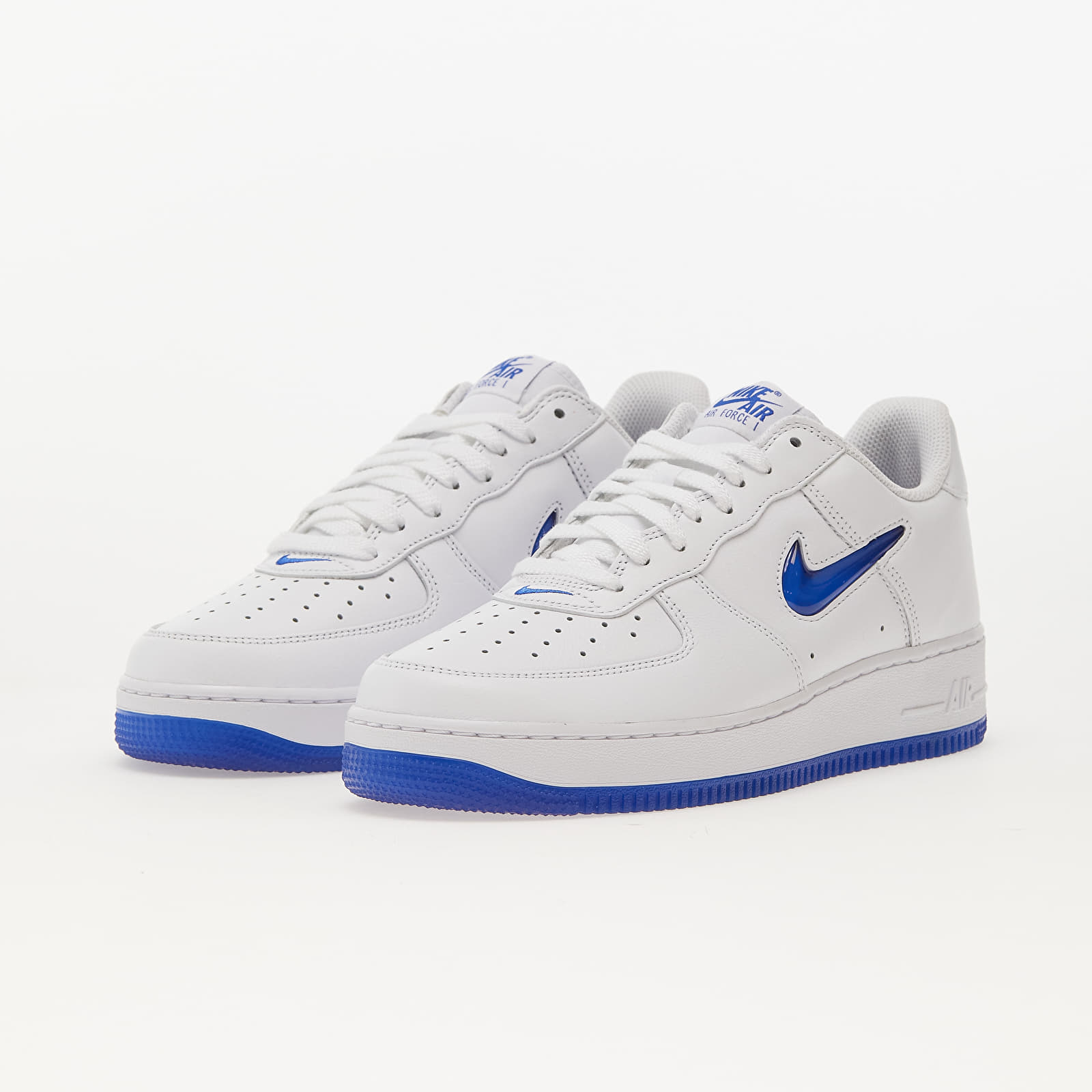 Men's sneakers and shoes Nike Air Force 1 Low Retro White/ Hyper Royal