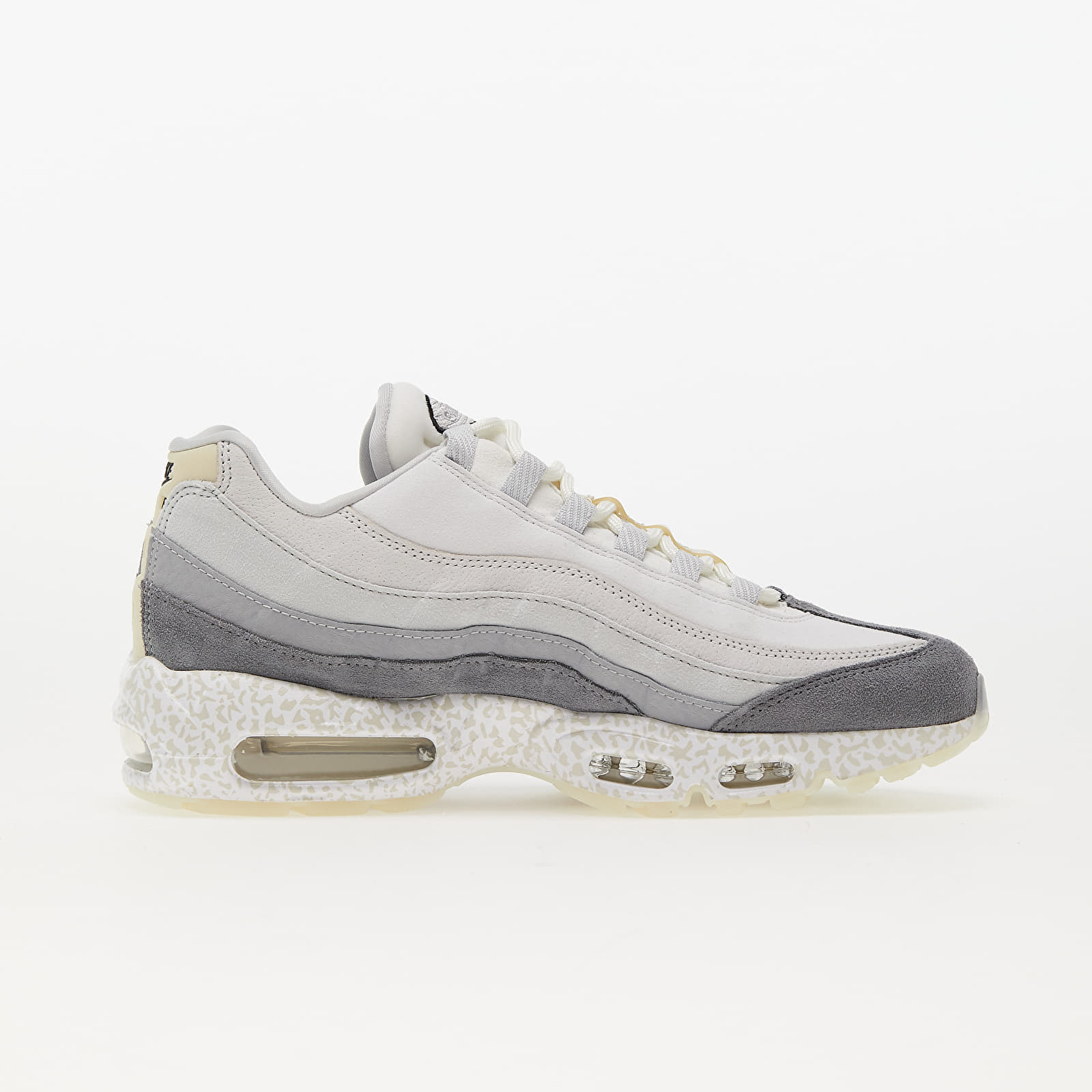 Turnschuhe und Schuhe fur Manner Nike Air Max 95 QS Summit White Light Bone Cool Grey Queens
