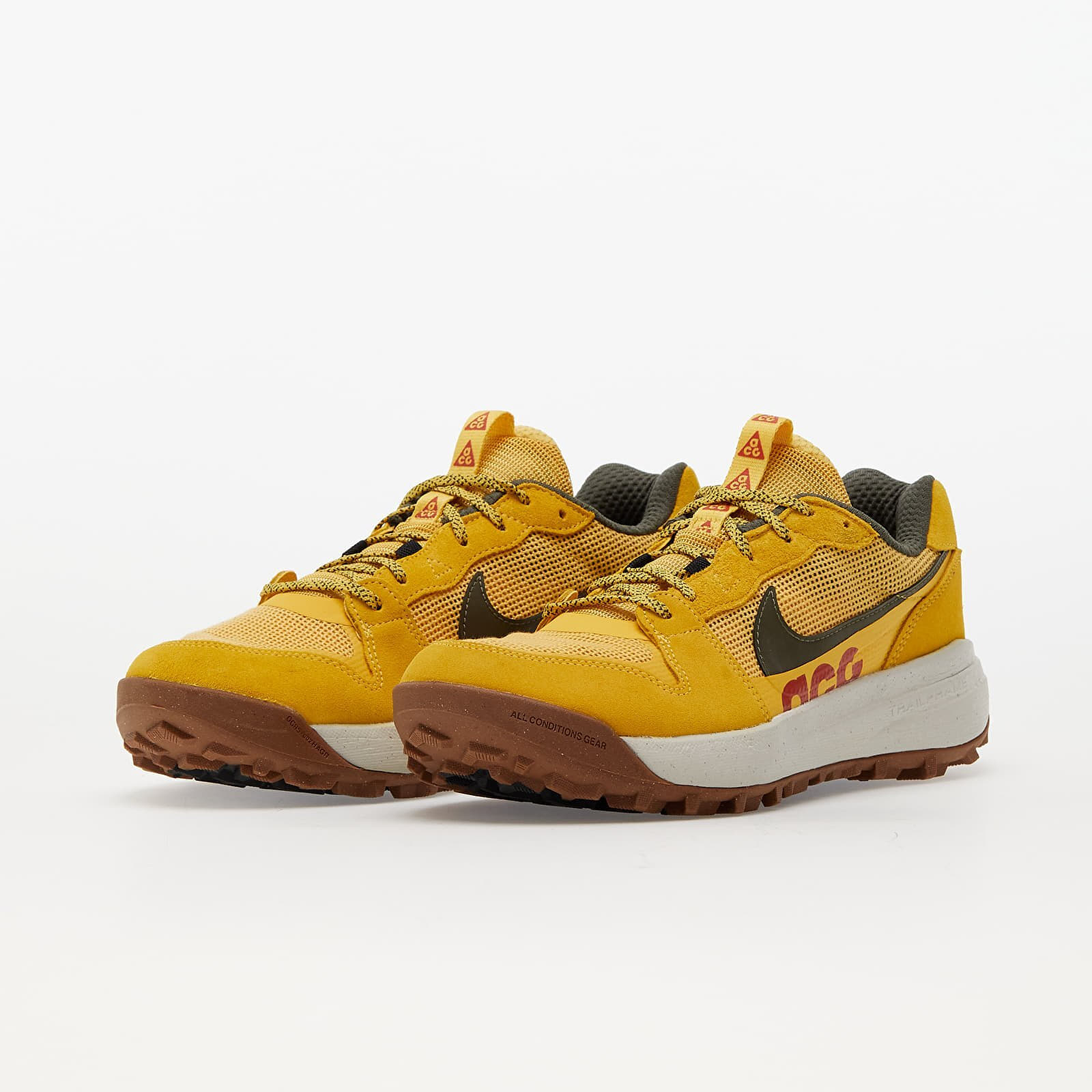 Men's sneakers and shoes Nike ACG Lowcate Solar Flare/ Cargo  Khaki-Black-Light Bone | Queens