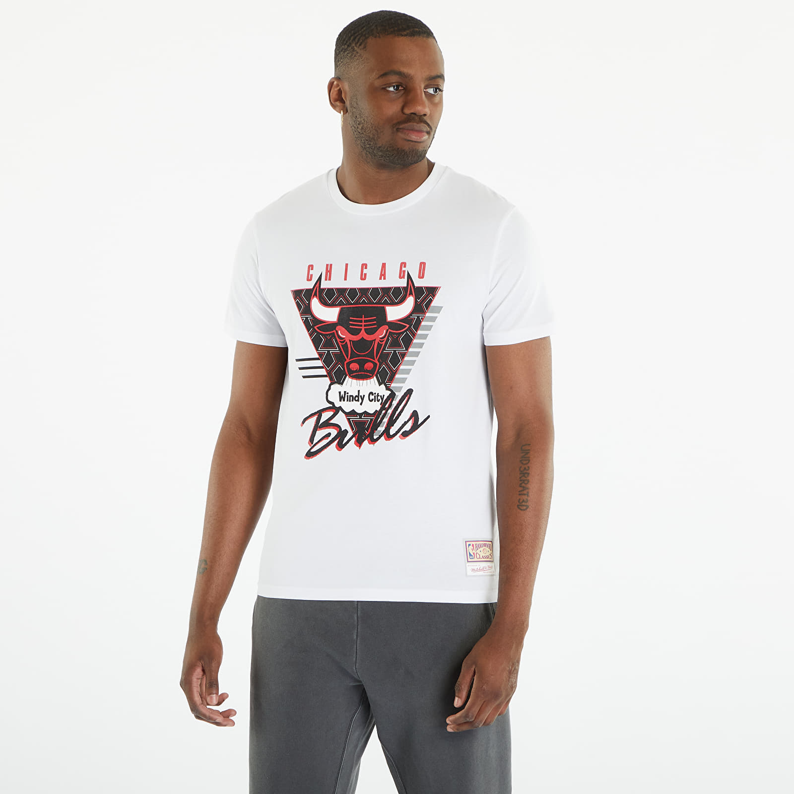 T-Shirts Mitchell & Ness NBA Final Seconds Tee Bulls White