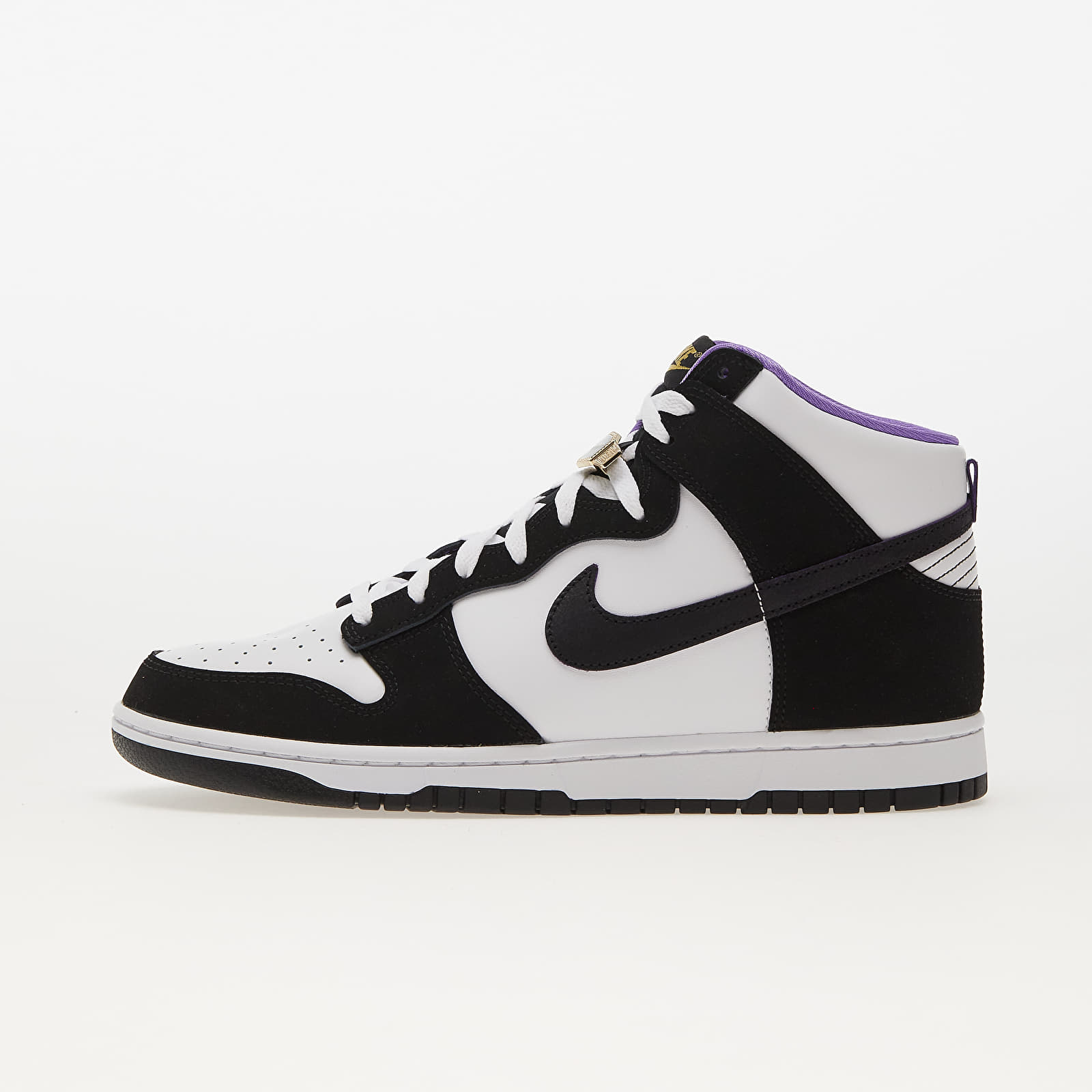 Men's sneakers and shoes Nike Dunk High Retro Premium Emb Black/ Black-White-Action Grape