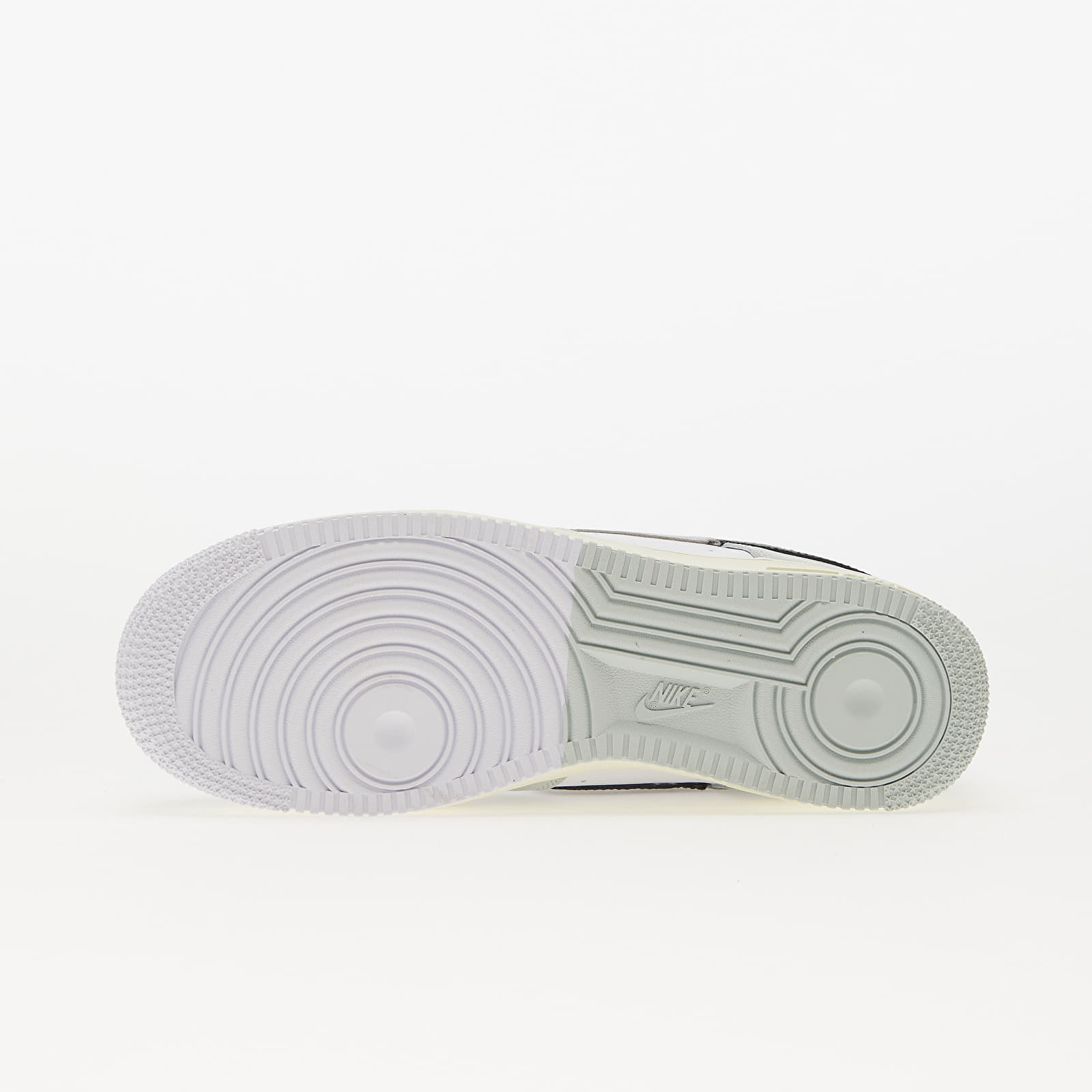 Pánské tenisky a boty Nike Air Force 1 '07 Lv8 Light Silver/ Black-Light Silver-White