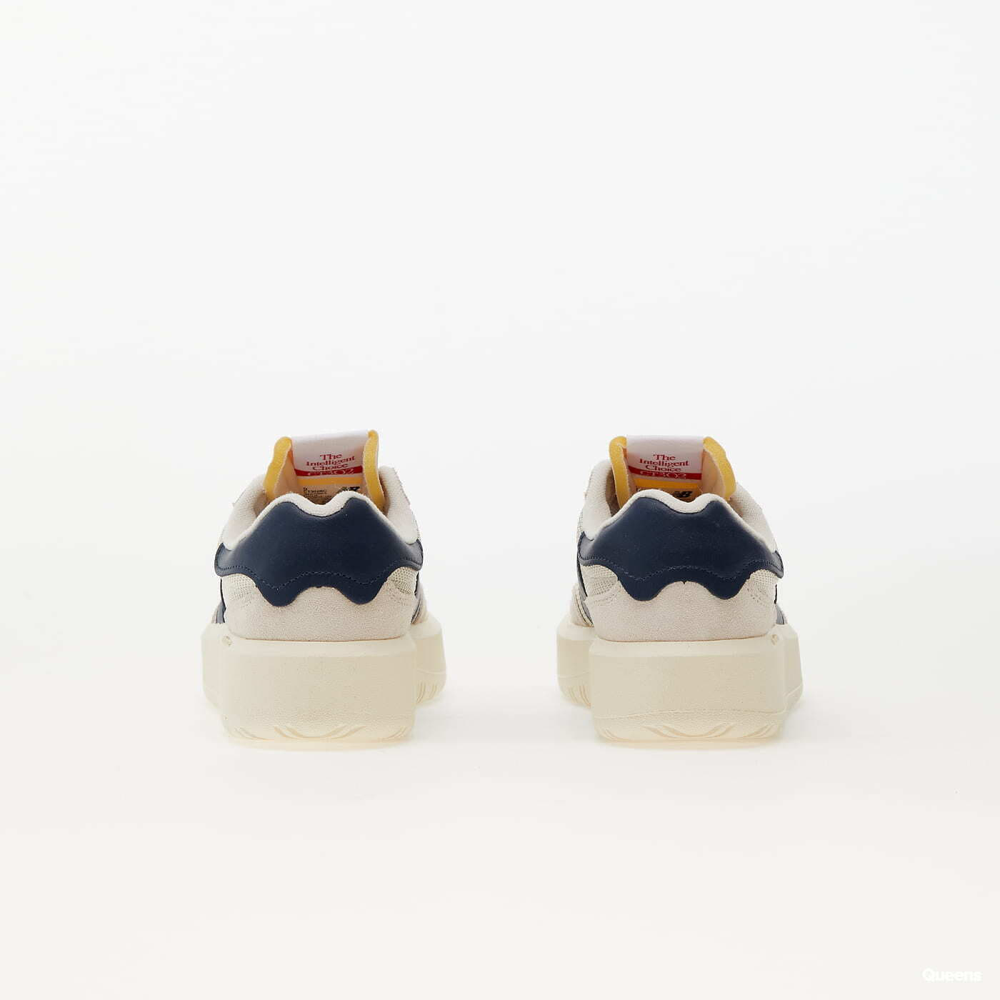 Sneakers und Schuhe für Frauen New Balance CT302 Moonbeam