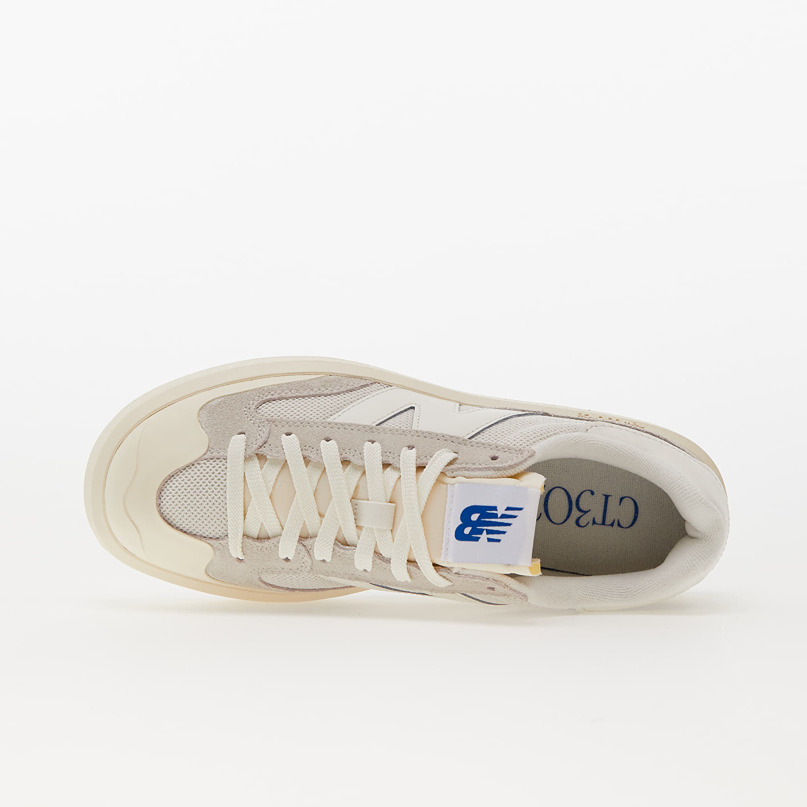 Adidași și pantofi pentru femei New Balance CT302 White