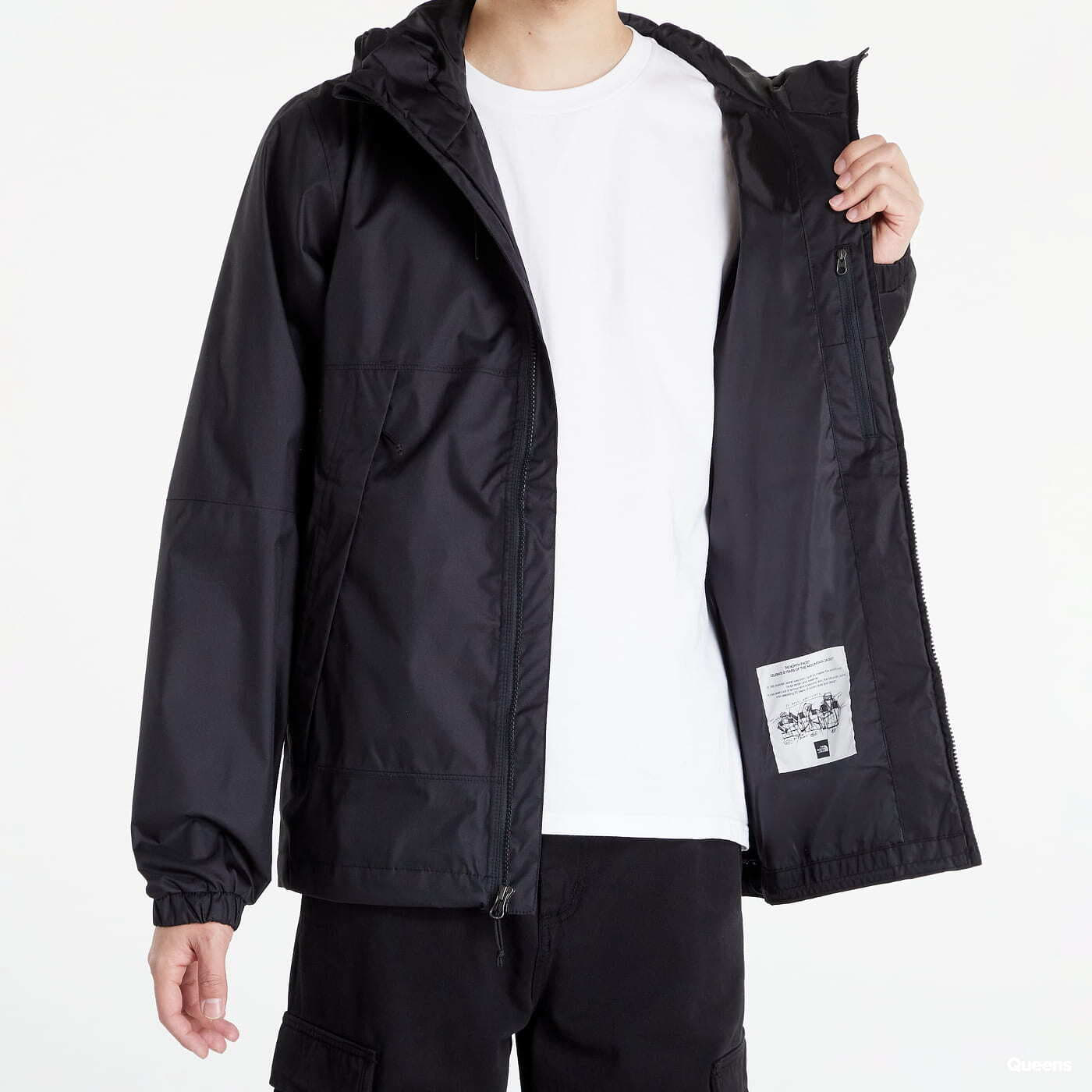Jackor The North Face Mountaina Q Jacket černá