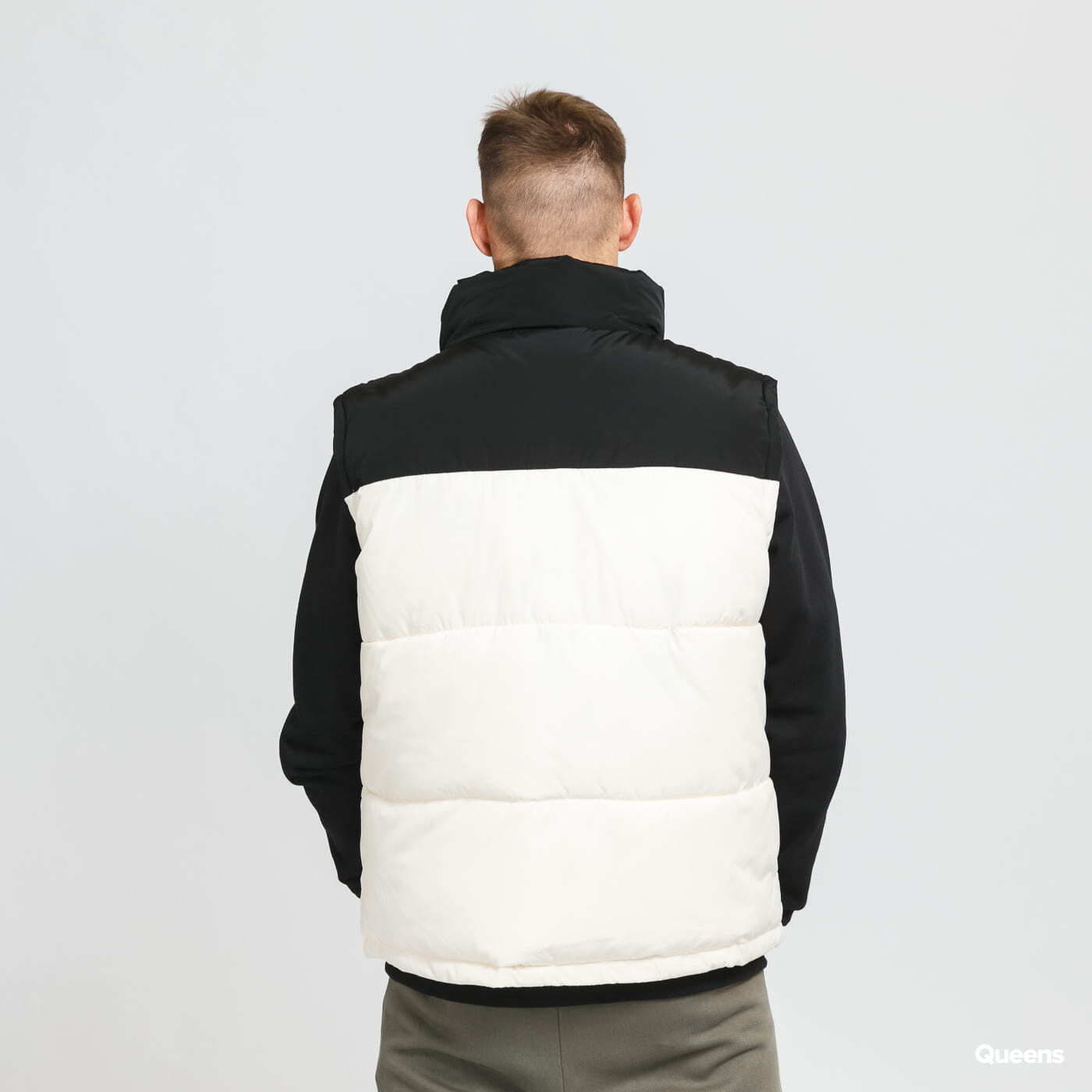 Безрукавки Urban Classics Block Puffer Vest Cream/ Black