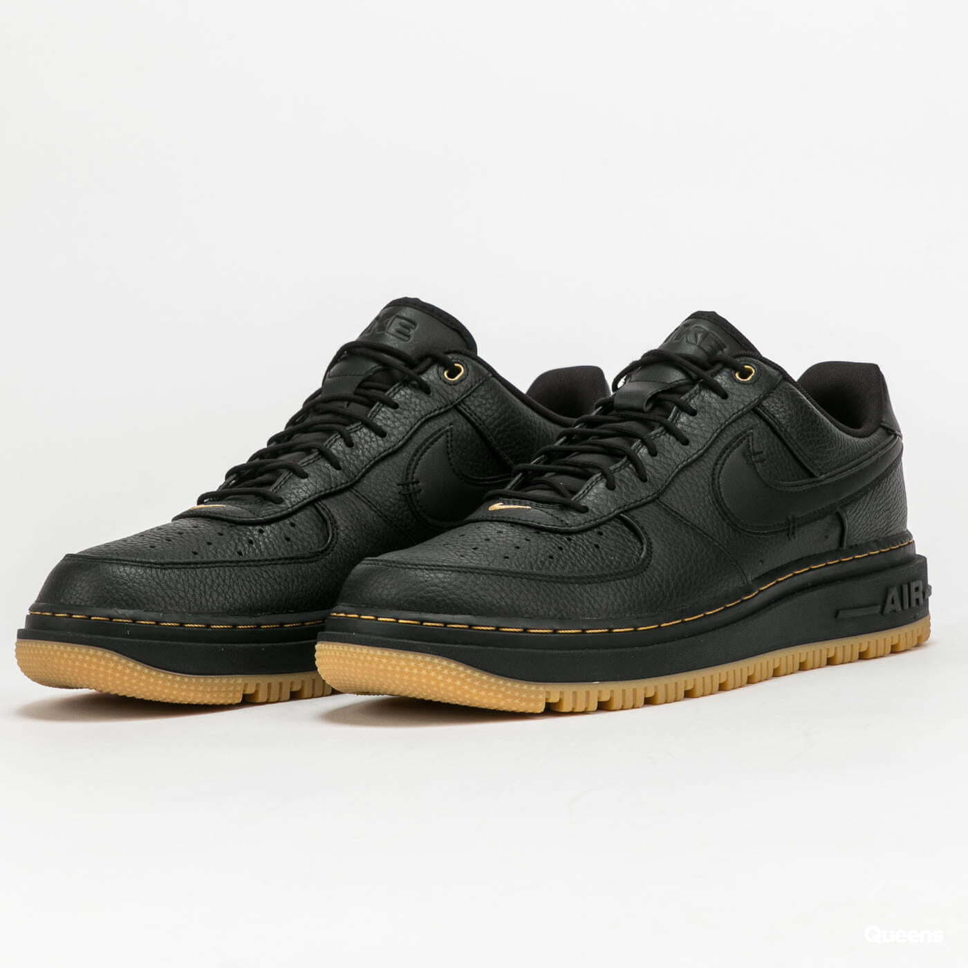 Herren Sneaker und Schuhe Nike Air Force 1 Luxe Black/ Black-Bucktan-Gum Yellow
