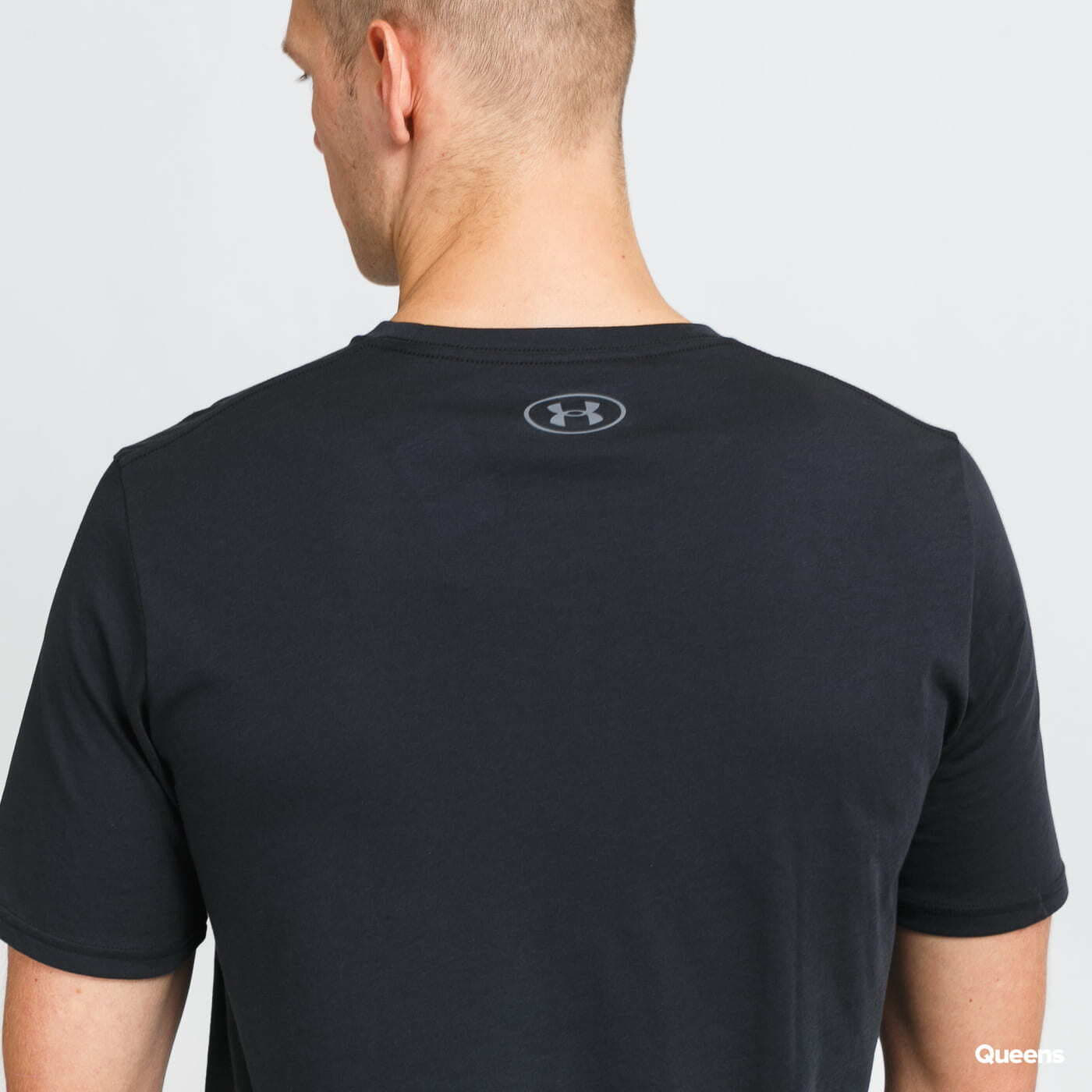 T-shirts Under Armour Sportstyle Left Chest SS Tee černé