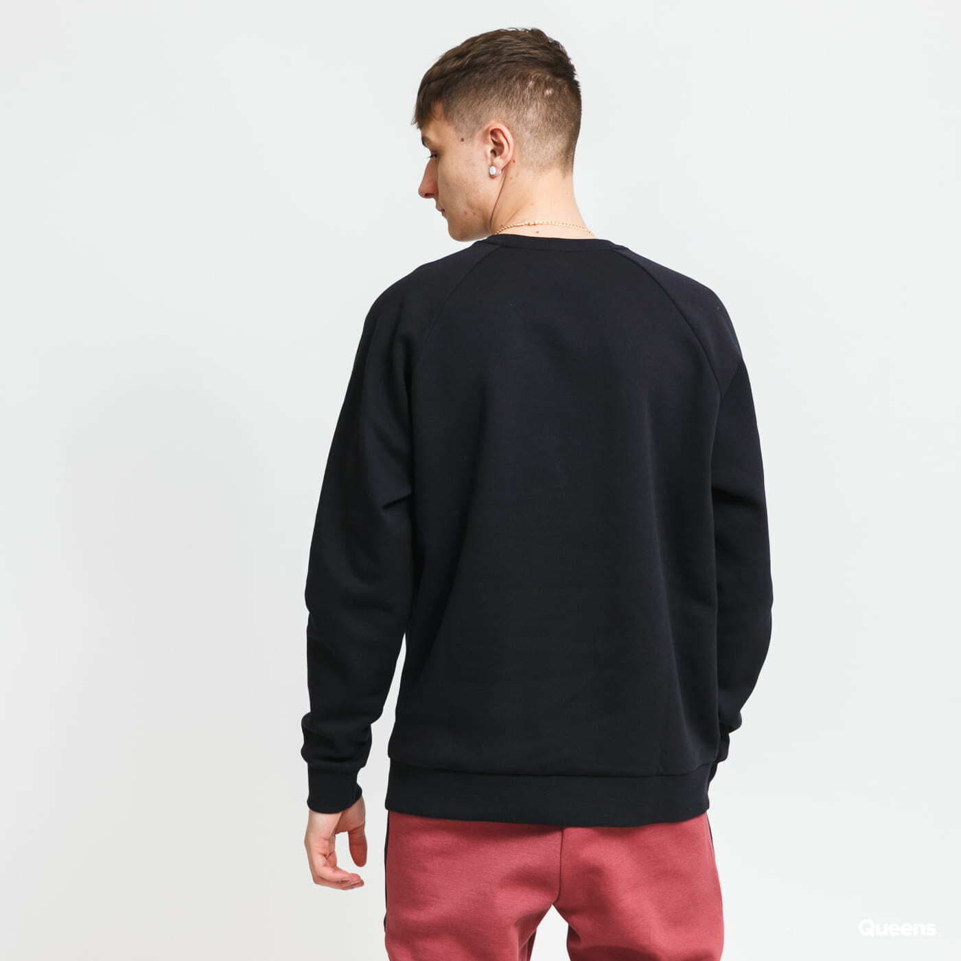 Moletons e blusas de moletom Under Armour Rival Fleece Crew černá