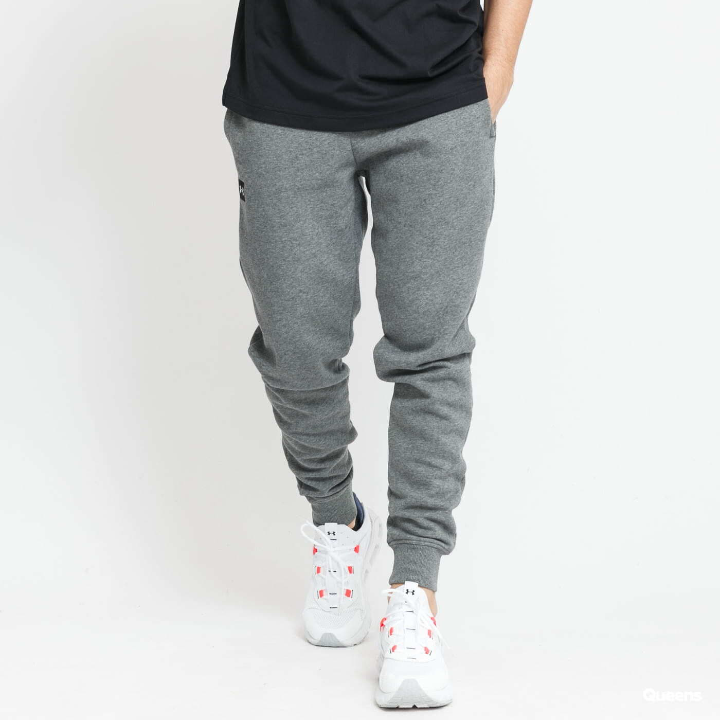 Verryttelyhousut Under Armour Rival Fleece Joggers melange šedé