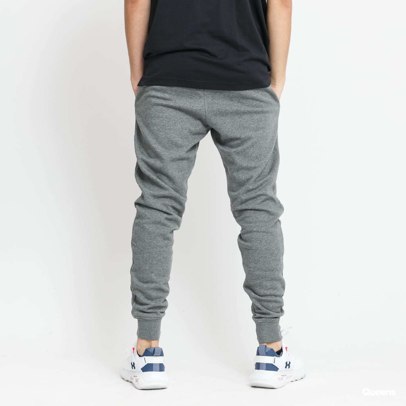Verryttelyhousut Under Armour Rival Fleece Joggers melange šedé