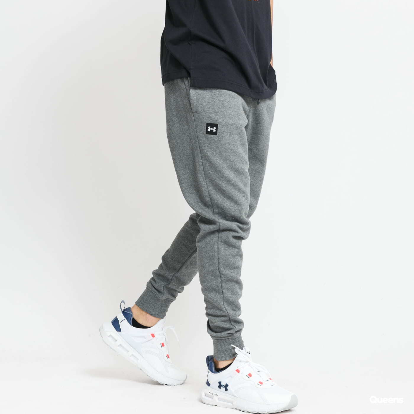 Verryttelyhousut Under Armour Rival Fleece Joggers melange šedé