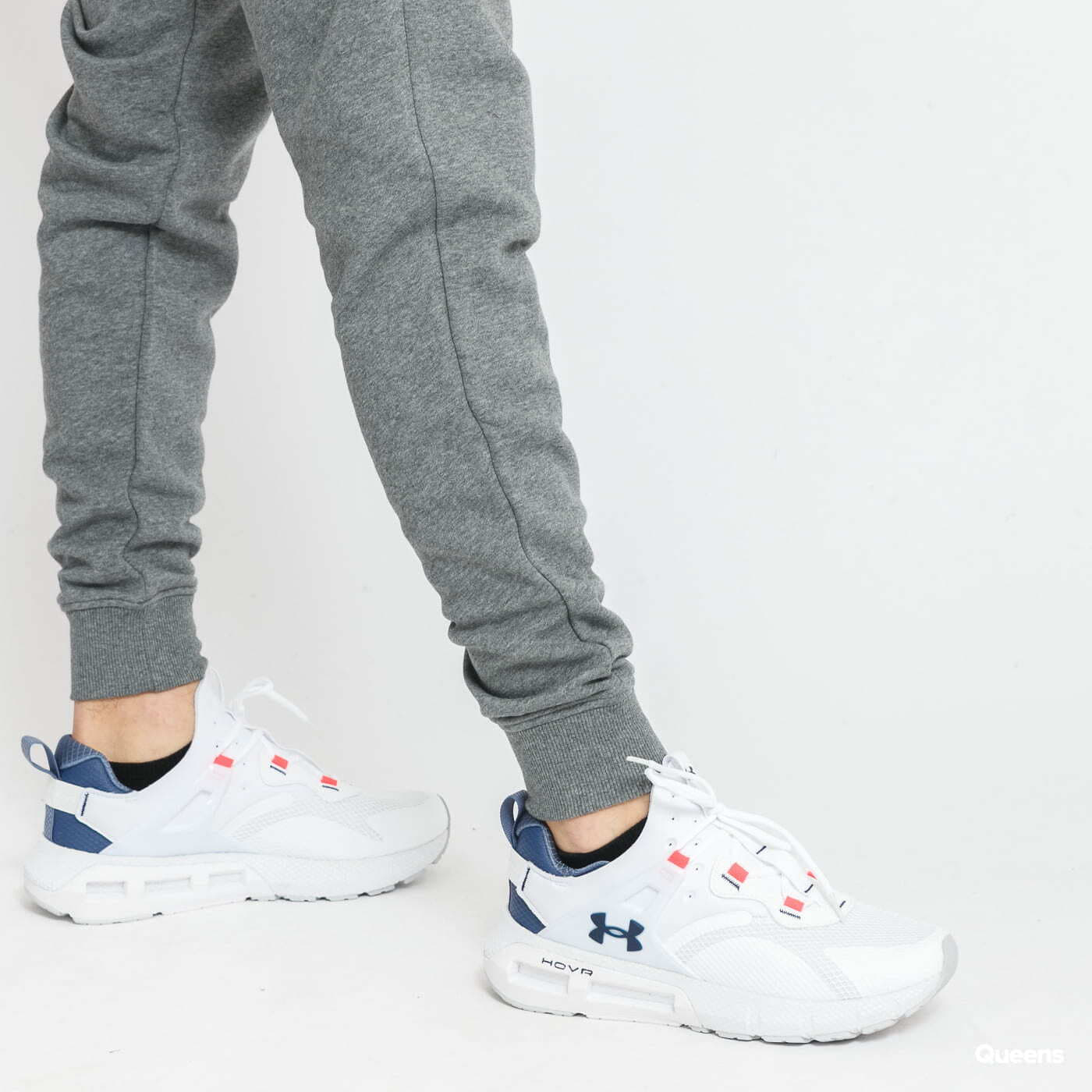 Verryttelyhousut Under Armour Rival Fleece Joggers melange šedé