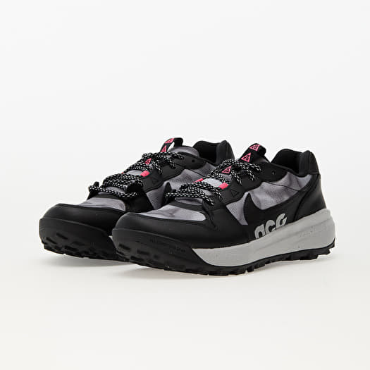 Men s sneakers and shoes Nike ACG Lowcate SE Black Black Hyper Pink Wolf Grey Queens