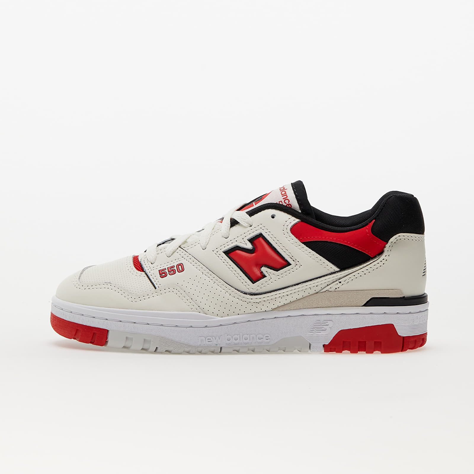 Чоловіче взуття New Balance 550 Sea Salt