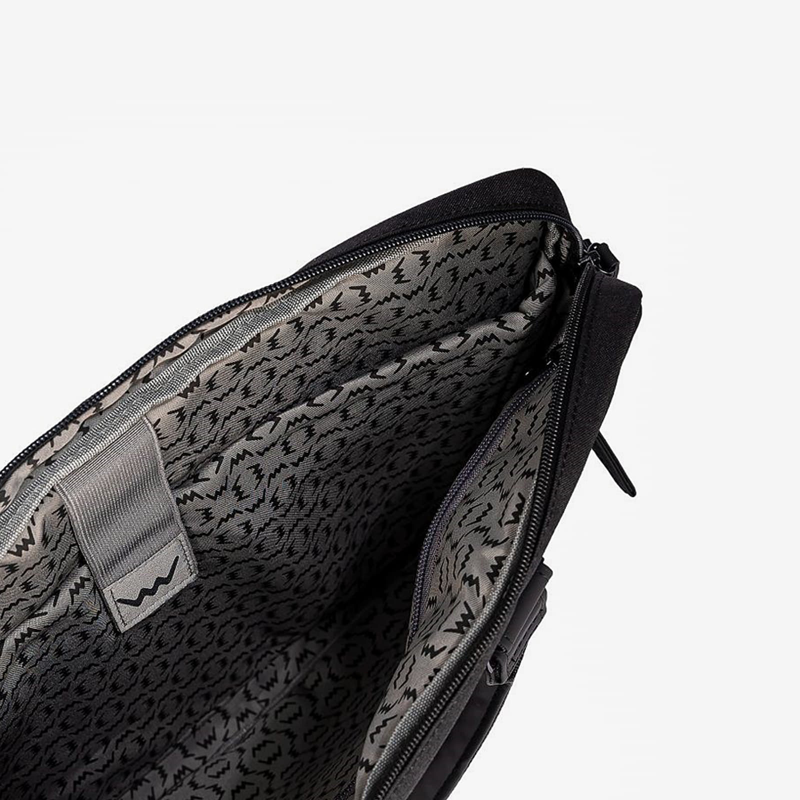 Shoulder bags Vuch Clementia Black