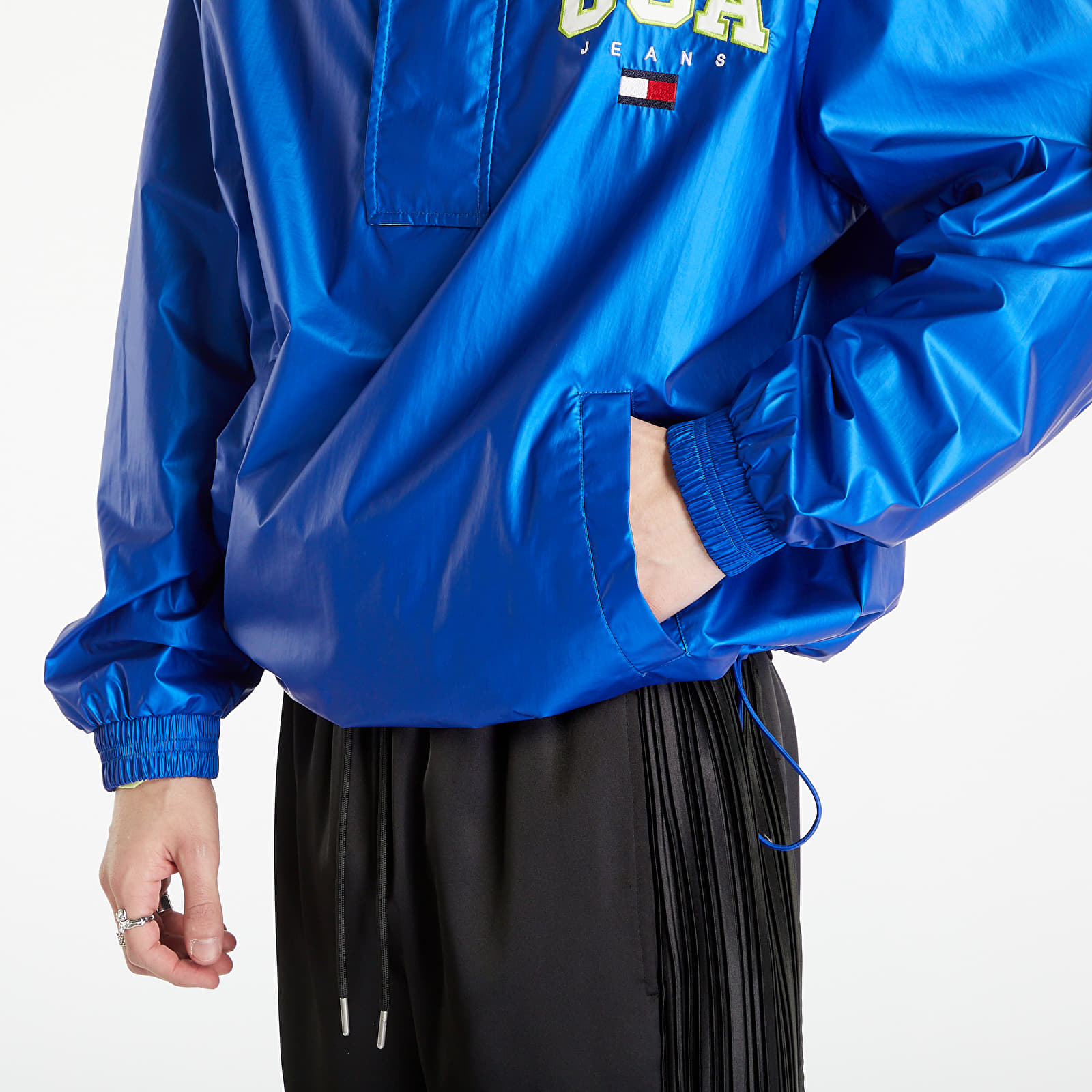 Bundy TOMMY JEANS Relaxed Metallic Popover Jacket Ultra Blue