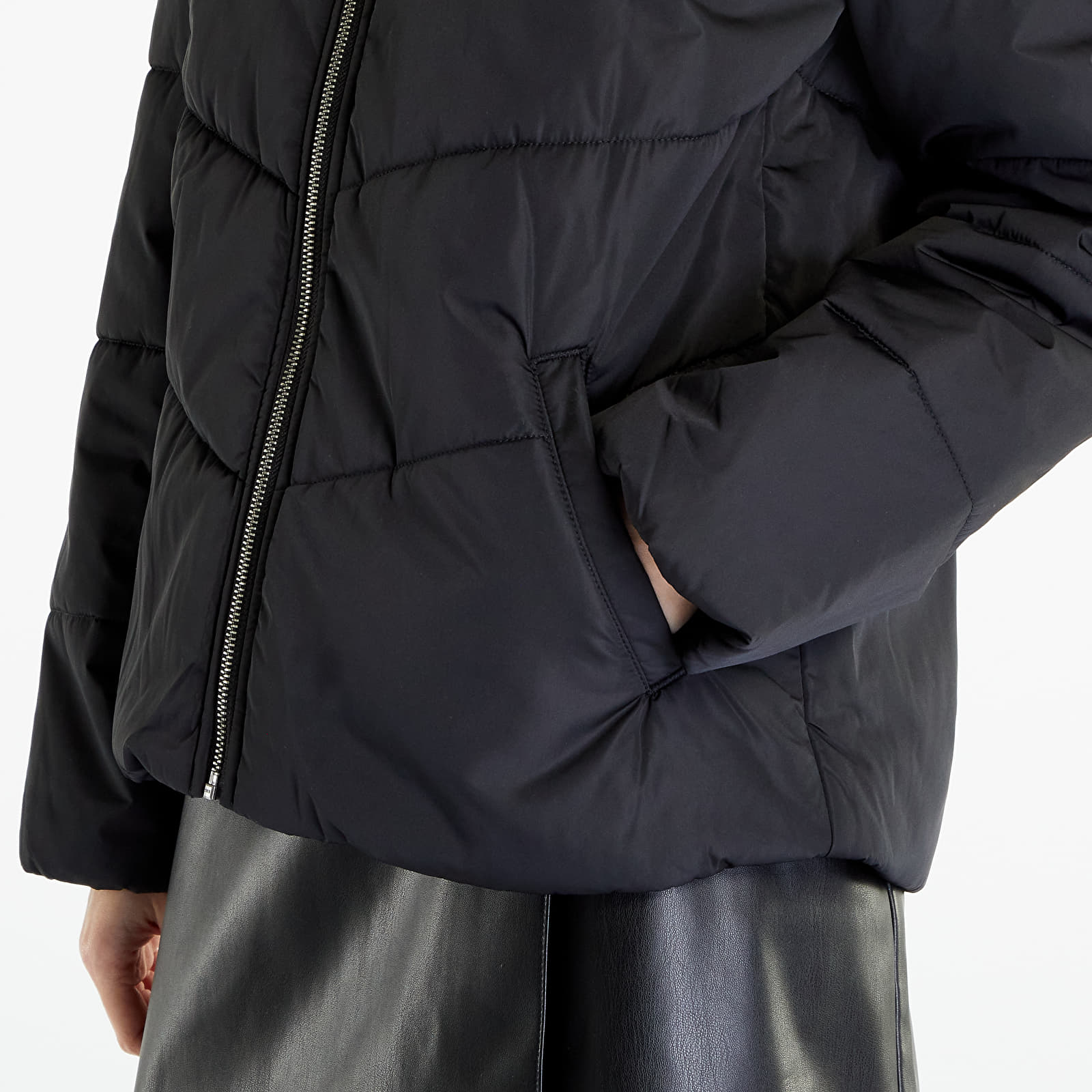 Jackets Vans Vans Foundry Puffer MTE 1 Black Queens